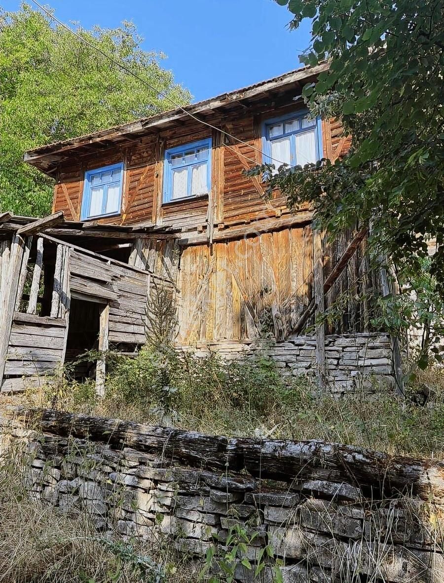 Göynük Kozcağız Köyünde Müstakil Ahşap Ev - Görsel 11
