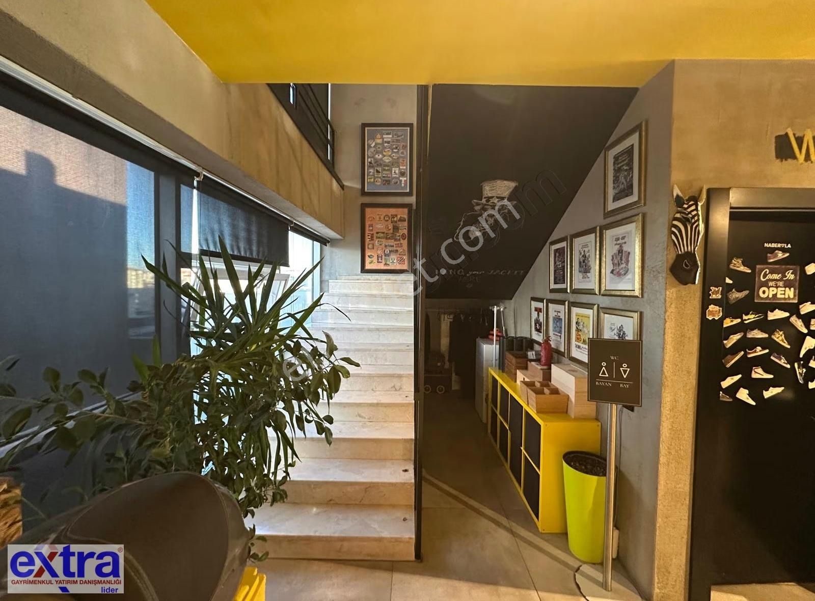 Çayyolu'nda 250 M2 Cadde Cephe Prestijli Konumda Satılık Ofis - Görsel 14