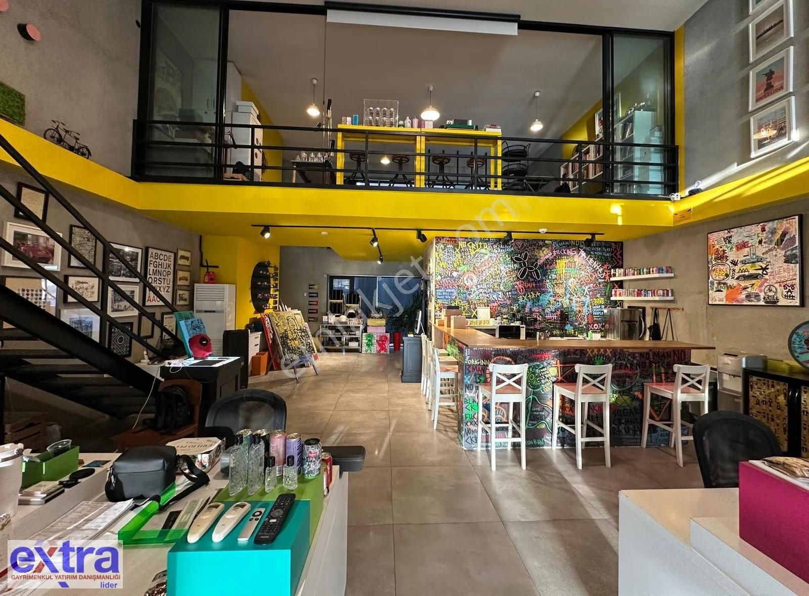 Çayyolu'nda 250 M2 Cadde Cephe Prestijli Konumda Satılık Ofis