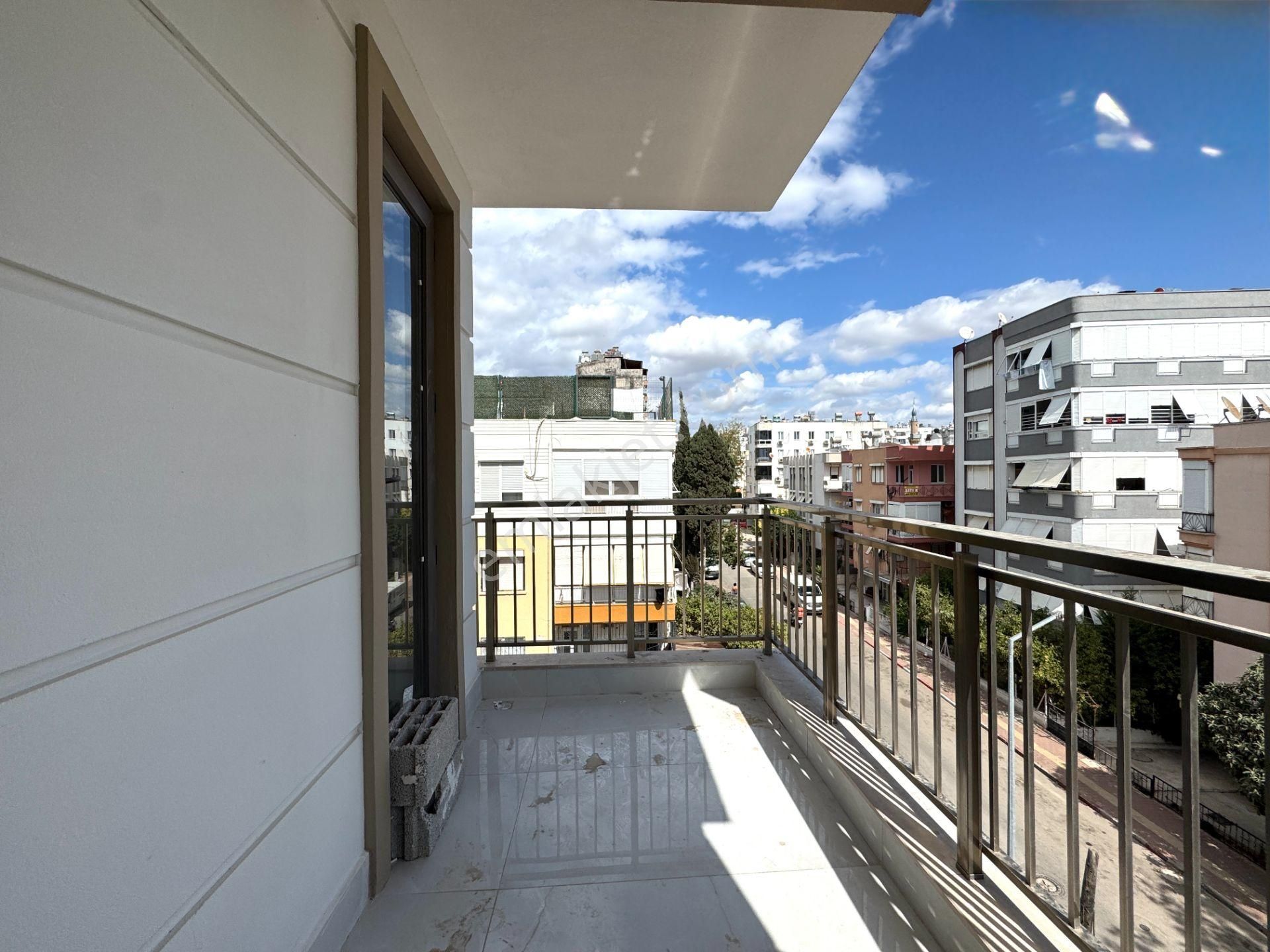 Güvenlik Mahallesinde Katta Sıfır 2+1 Fırsat Daire - Görsel 6