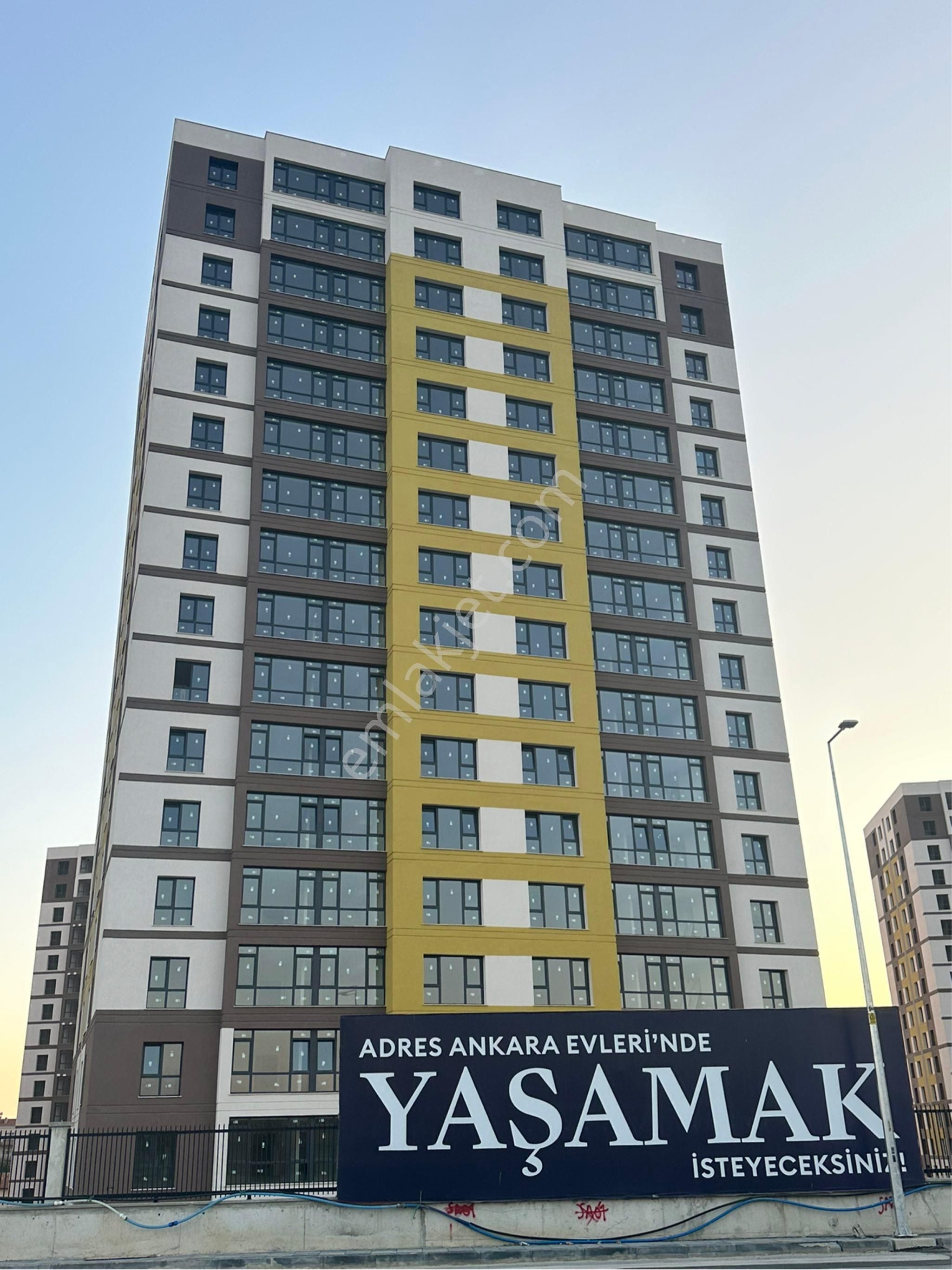 Adres Ankara C2 Blok Güney Cephe Ankara Manzaralı Fırsat Daire - Görsel 7