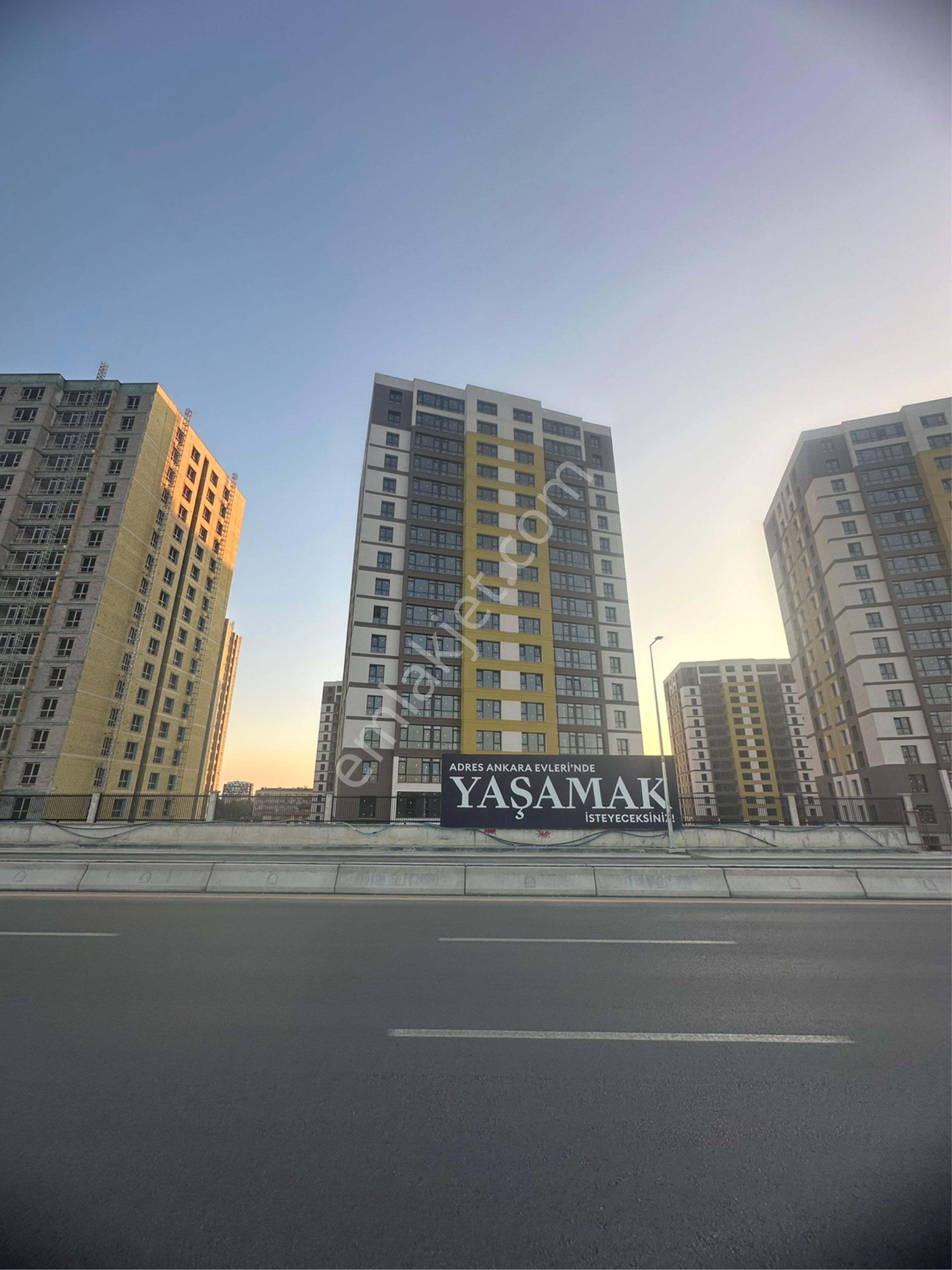 Adres Ankara C2 Blok Güney Cephe Ankara Manzaralı Fırsat Daire - Görsel 8