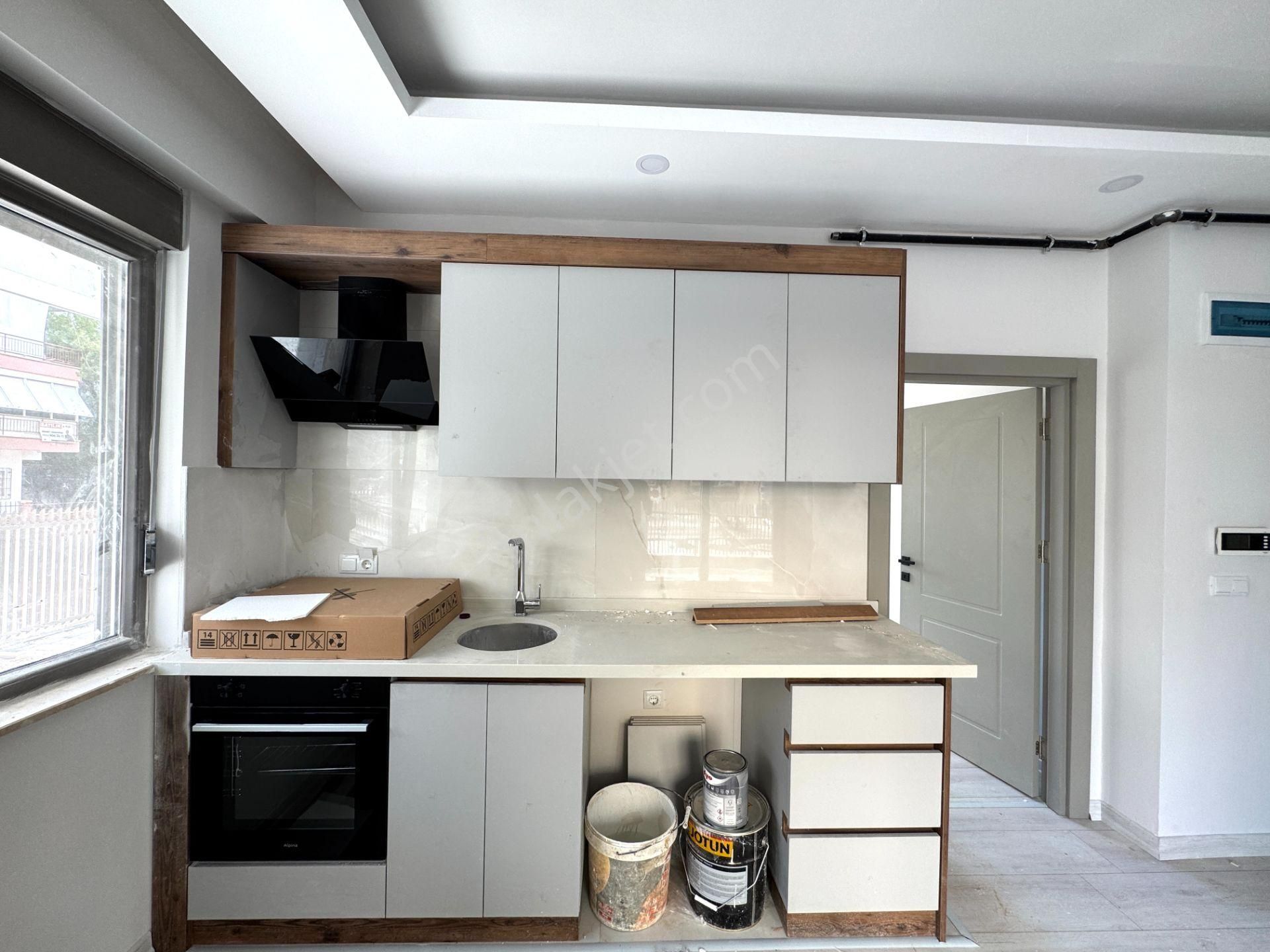 Güvenlik Mahallesinde 1+1 Geniş Kullanışlı Satılık Daire - Görsel 2