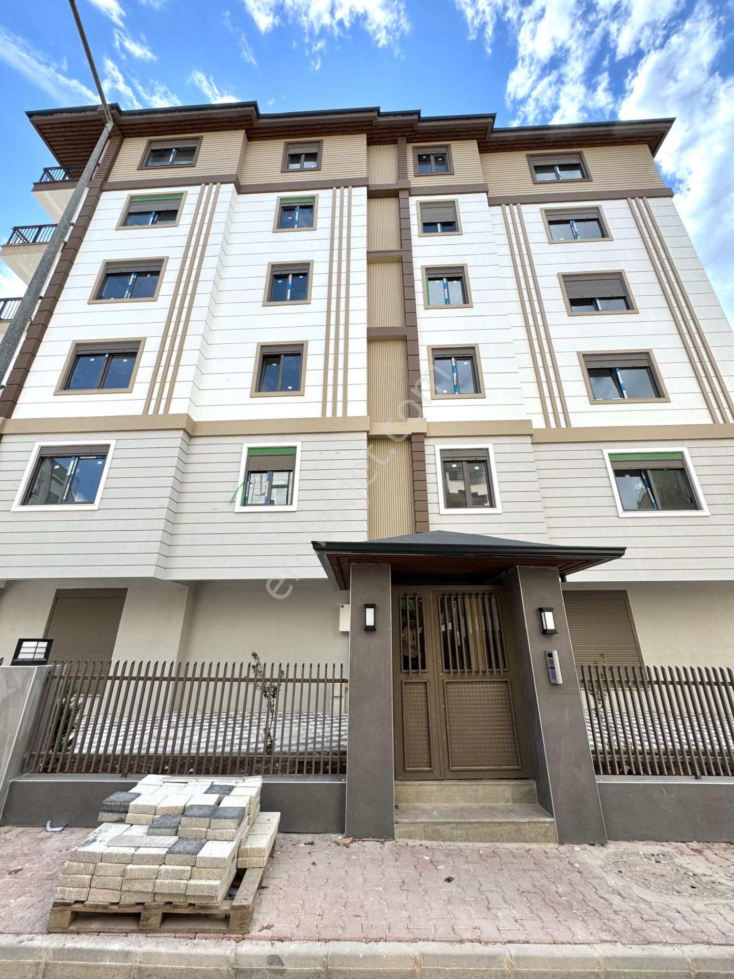 Güvenlik Mahallesinde 1+1 Geniş Kullanışlı Satılık Daire - Görsel 14