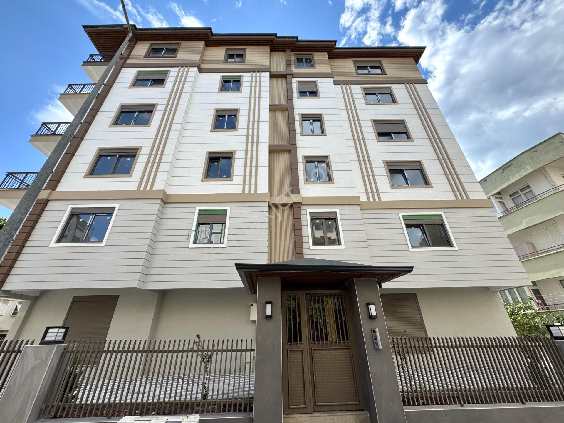 Güvenlik Mahallesinde 1+1 Geniş Kullanışlı Satılık Daire - Görsel 13