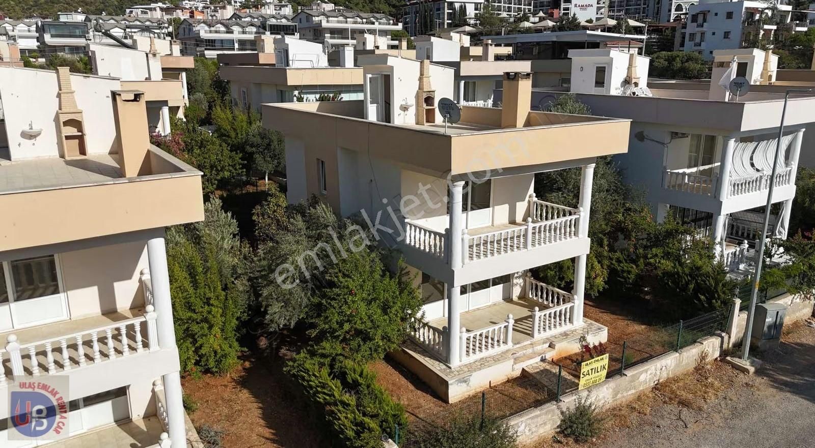 Akbük Merkezde Müstakil Site İçerisi Havuzlu Villa Fırsatı - Görsel 4