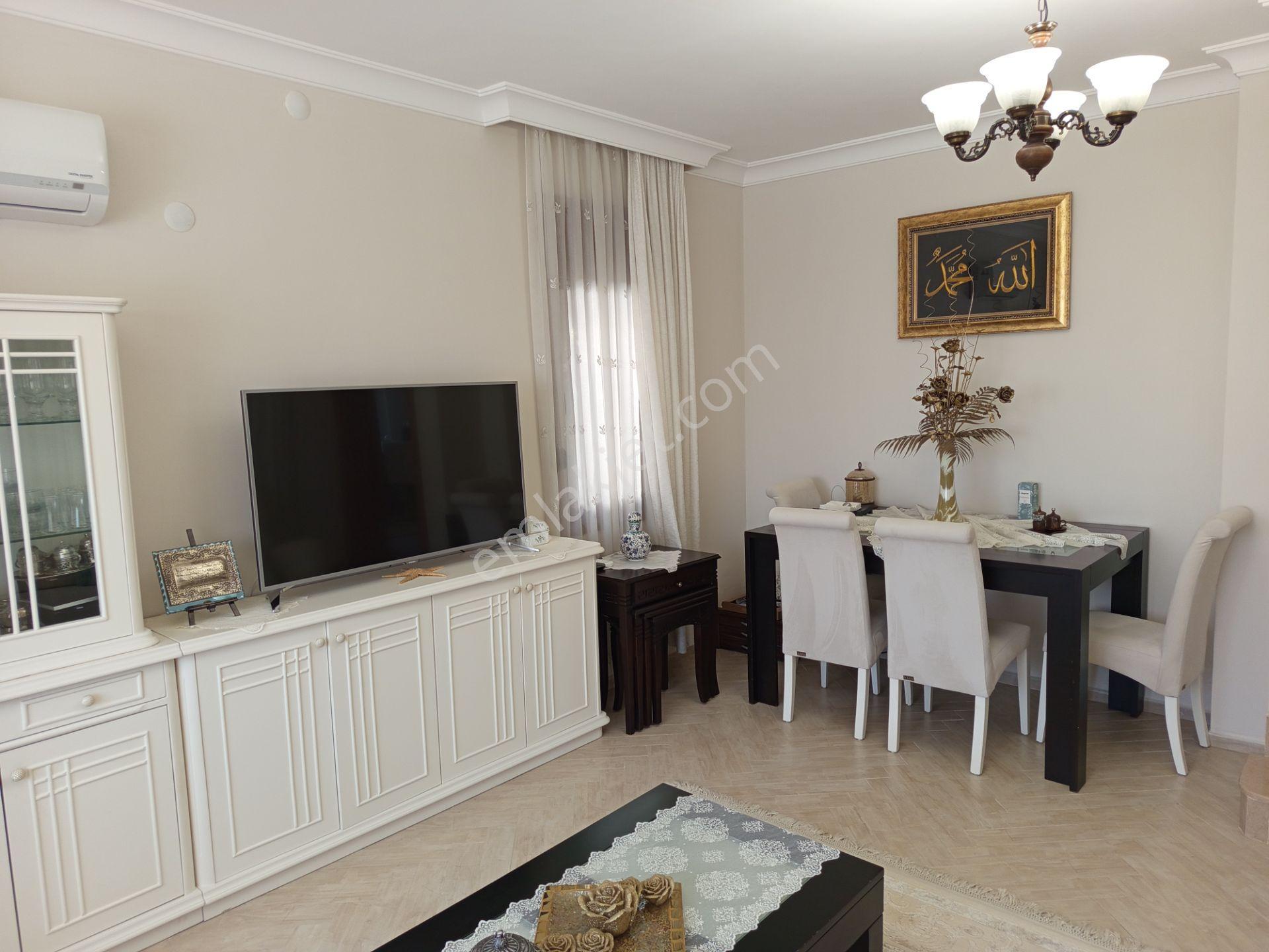 Deniz Ve Karaburan Manzaralı, Yerden Isıtmalı Kombili 5+1 Köşe Villa - Görsel 4