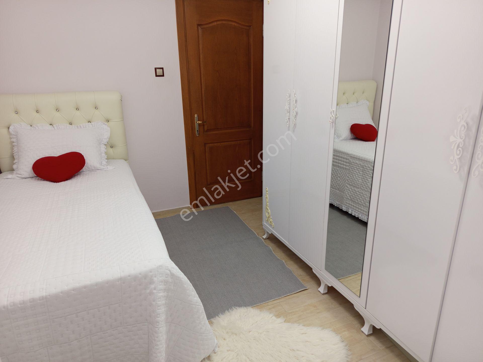 Deniz Ve Karaburan Manzaralı, Yerden Isıtmalı Kombili 5+1 Köşe Villa - Görsel 12