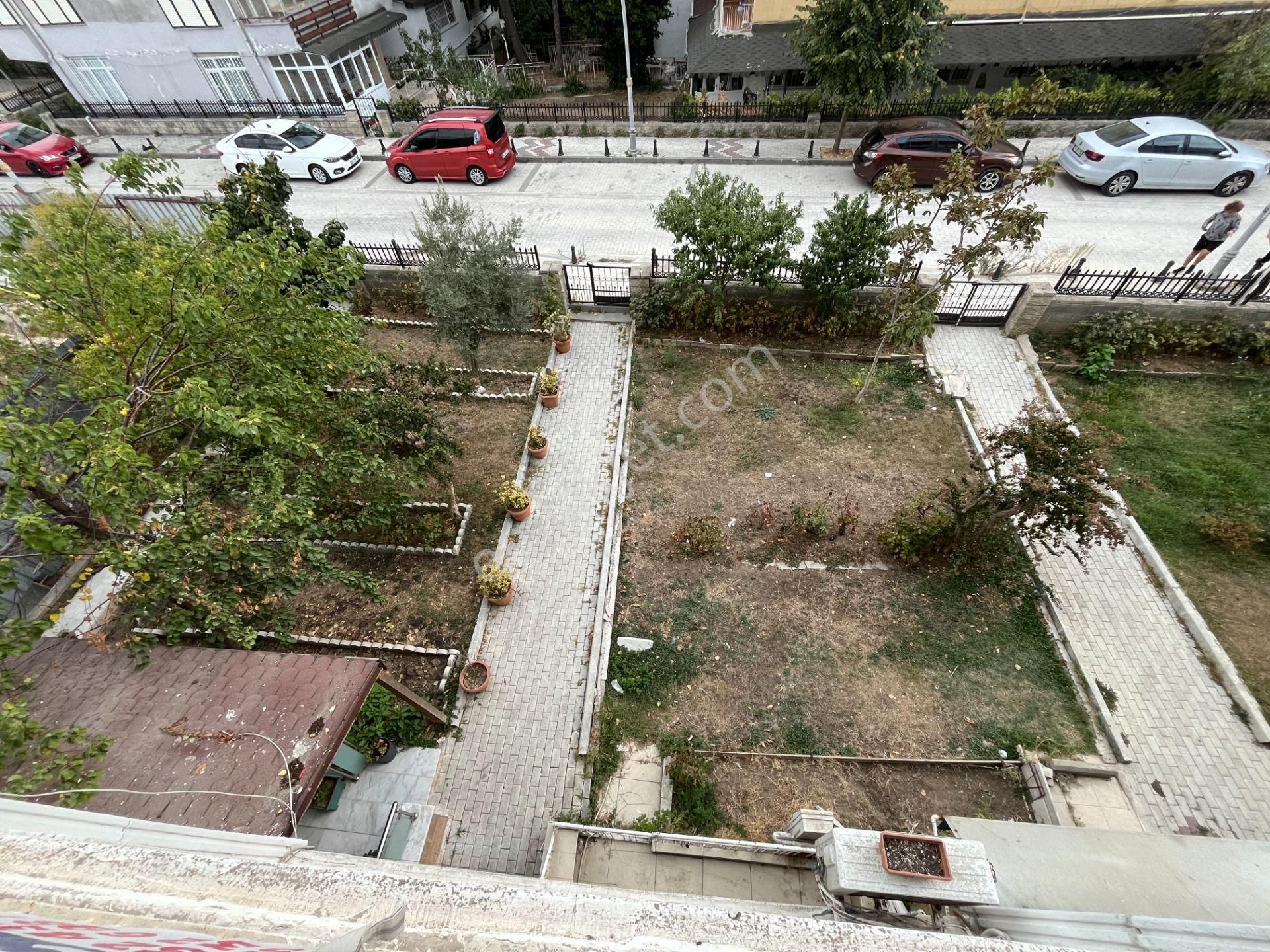 Büyükçekmece Atatürk Mah İçi Yapılı Temiz Sahilde 2+1 Satılık Daire - Görsel 11