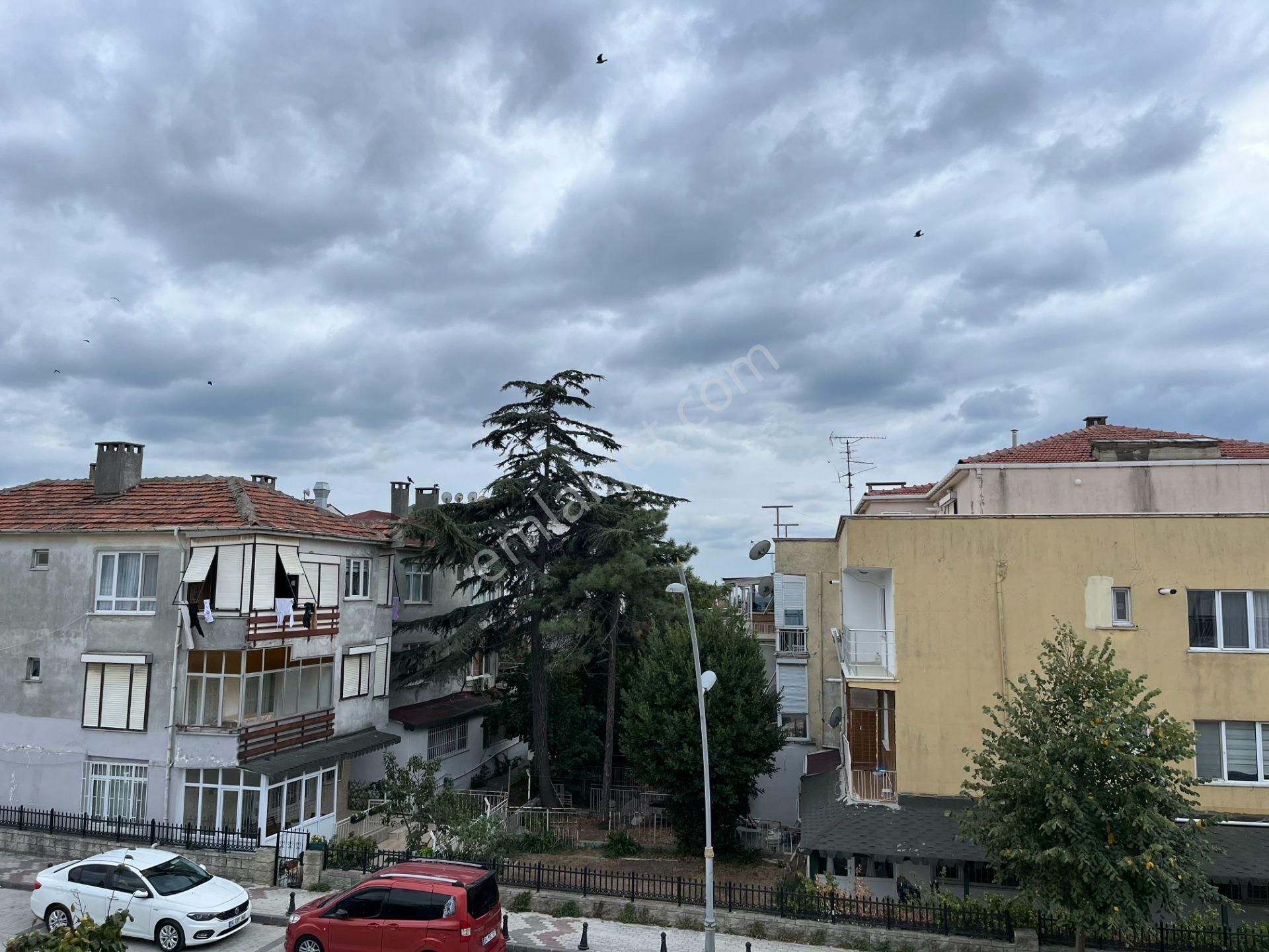 Büyükçekmece Atatürk Mah İçi Yapılı Temiz Sahilde 2+1 Satılık Daire - Görsel 9