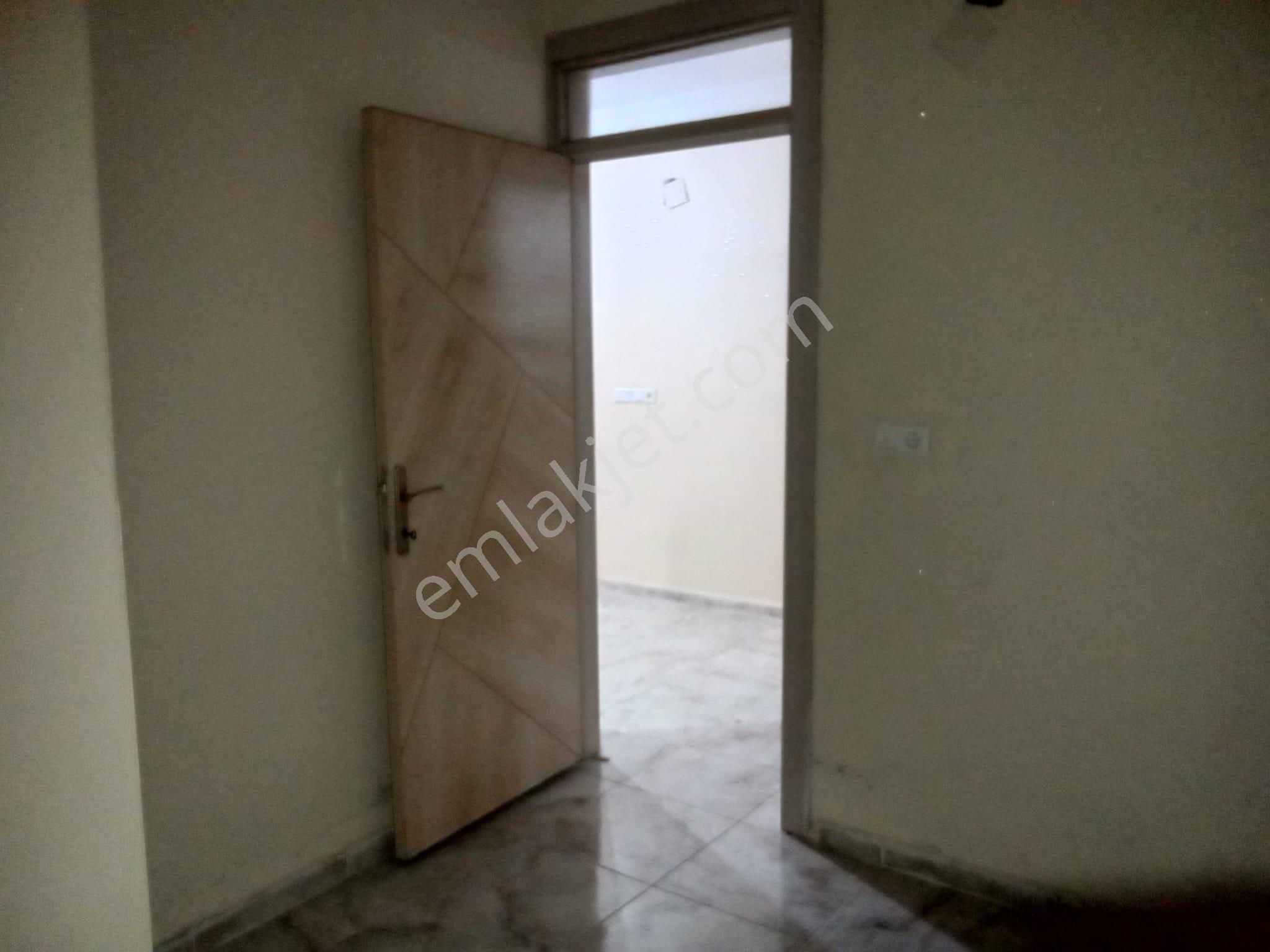 World İlkevim'den Şehrin En Yoğun Noktasında Kiralık 3+1 Daire - Görsel 11