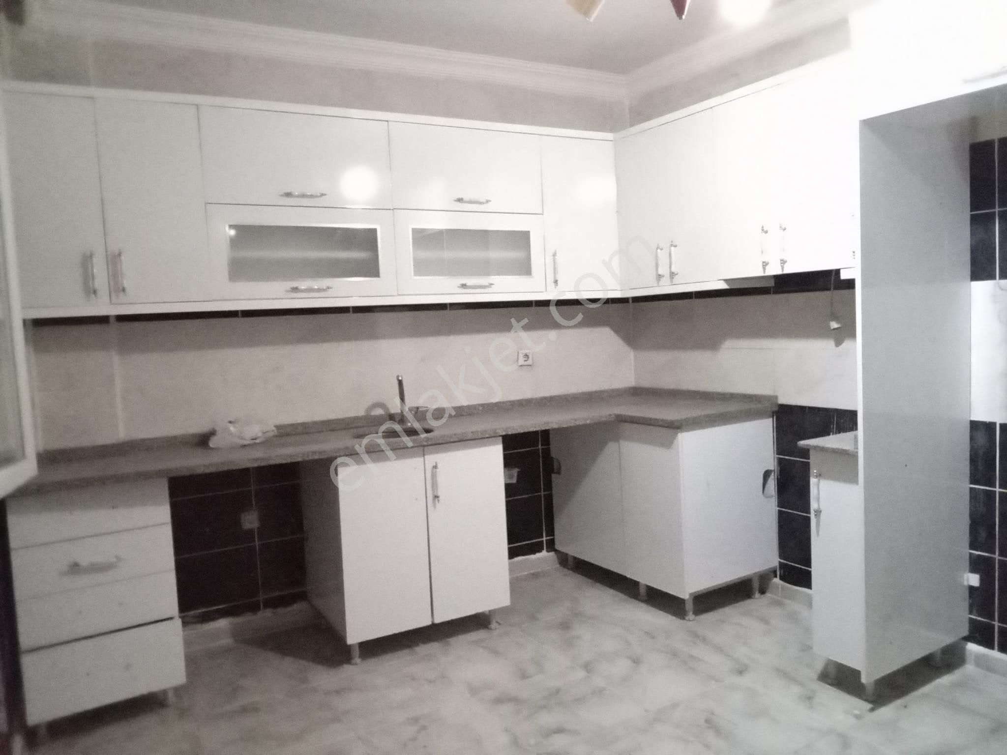 World İlkevim'den Şehrin En Yoğun Noktasında Kiralık 3+1 Daire