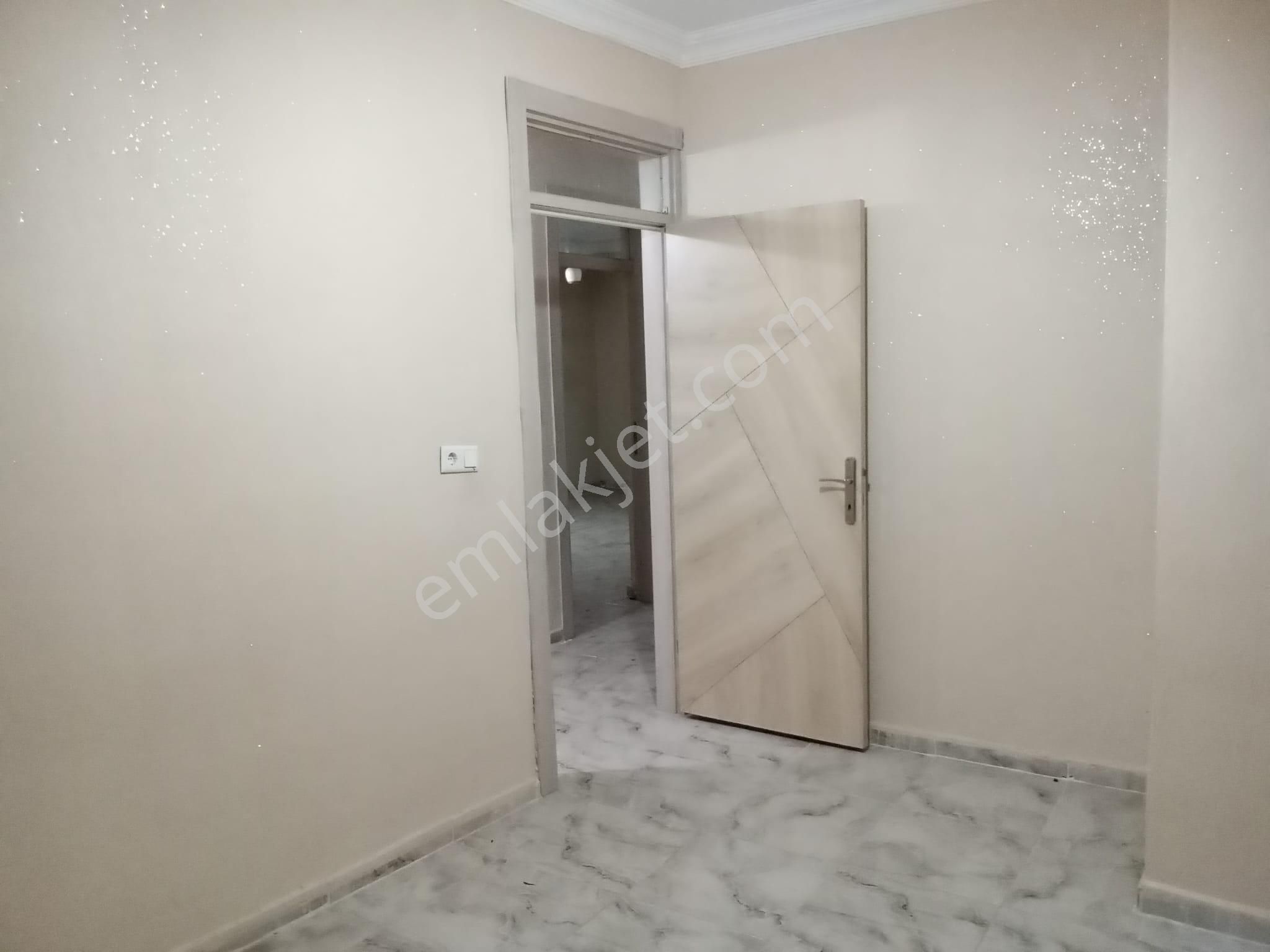 World İlkevim'den Şehrin En Yoğun Noktasında Kiralık 3+1 Daire - Görsel 13