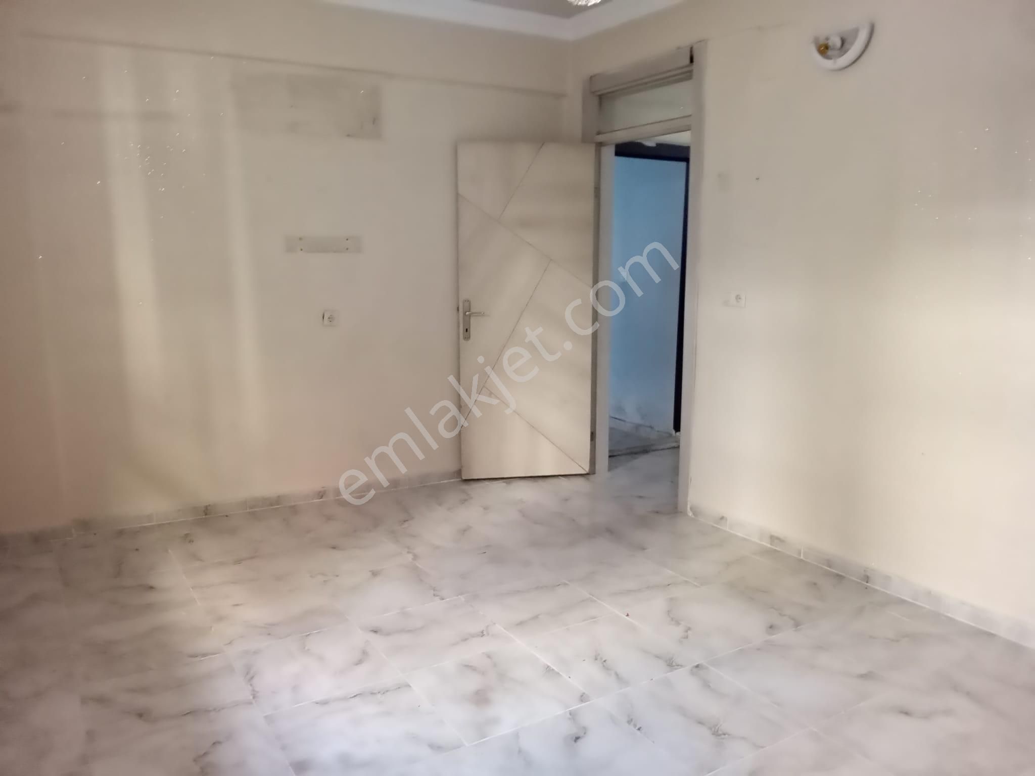 World İlkevim'den Şehrin En Yoğun Noktasında Kiralık 3+1 Daire - Görsel 18