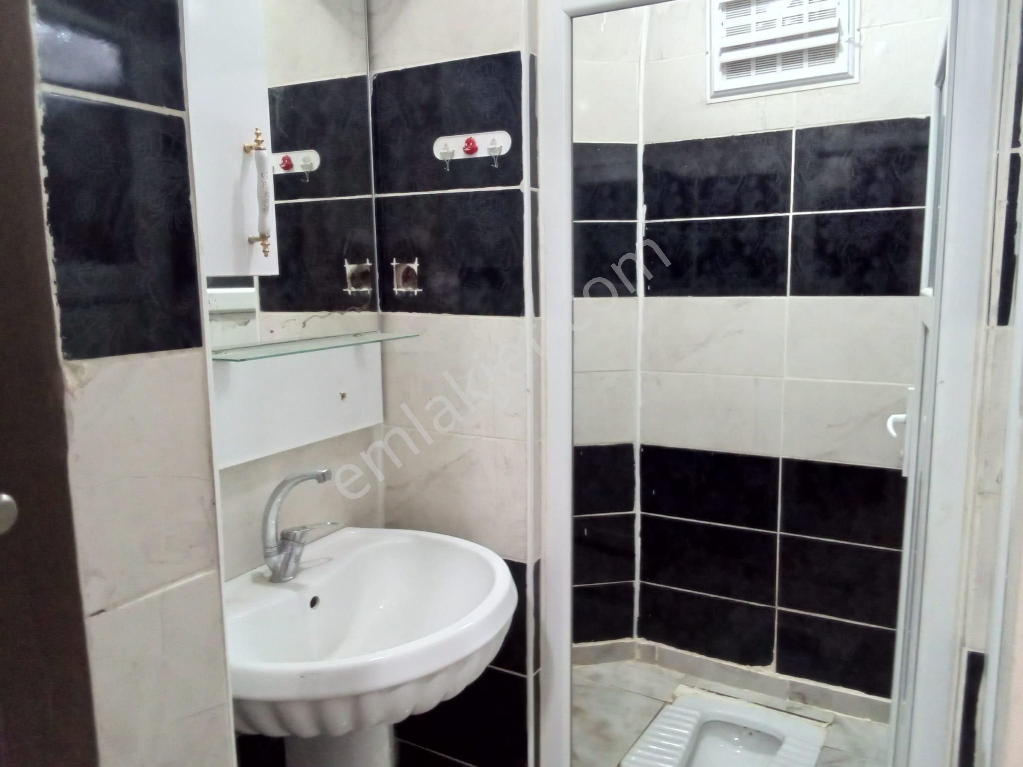 World İlkevim'den Şehrin En Yoğun Noktasında Kiralık 3+1 Daire - Görsel 15