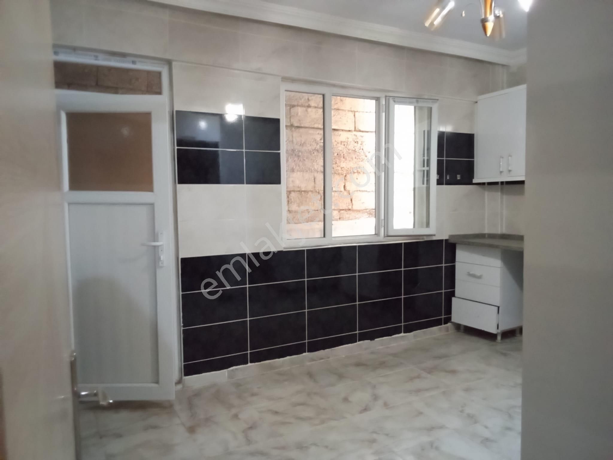 World İlkevim'den Şehrin En Yoğun Noktasında Kiralık 3+1 Daire - Görsel 7