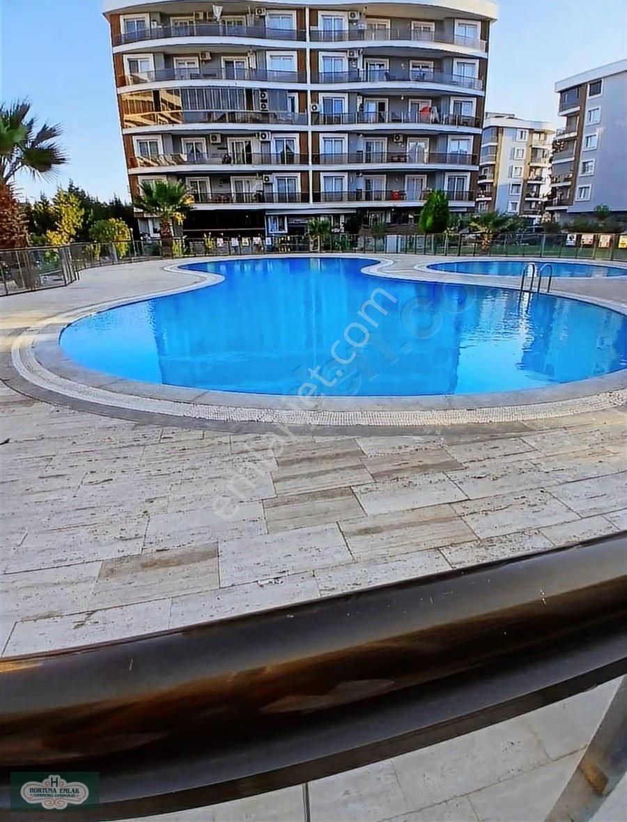 İzmir Torbalı Yedieylül Mahallesinde Havuzlu Site Satılık Daire