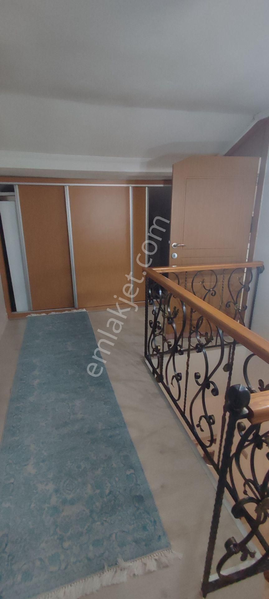 Kaçırılmayacak Fırsat Tabakhane Mh Oğul Sokak 5+1 200 M2 Çatı Dubleksi - Görsel 32