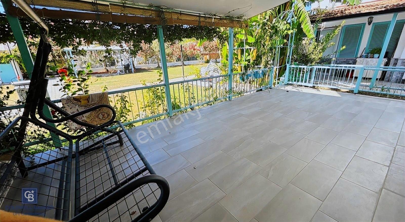 Kuşadası Soğucak'ta Satılık Havuzlu 4+1 Tripleks Villa - Görsel 19