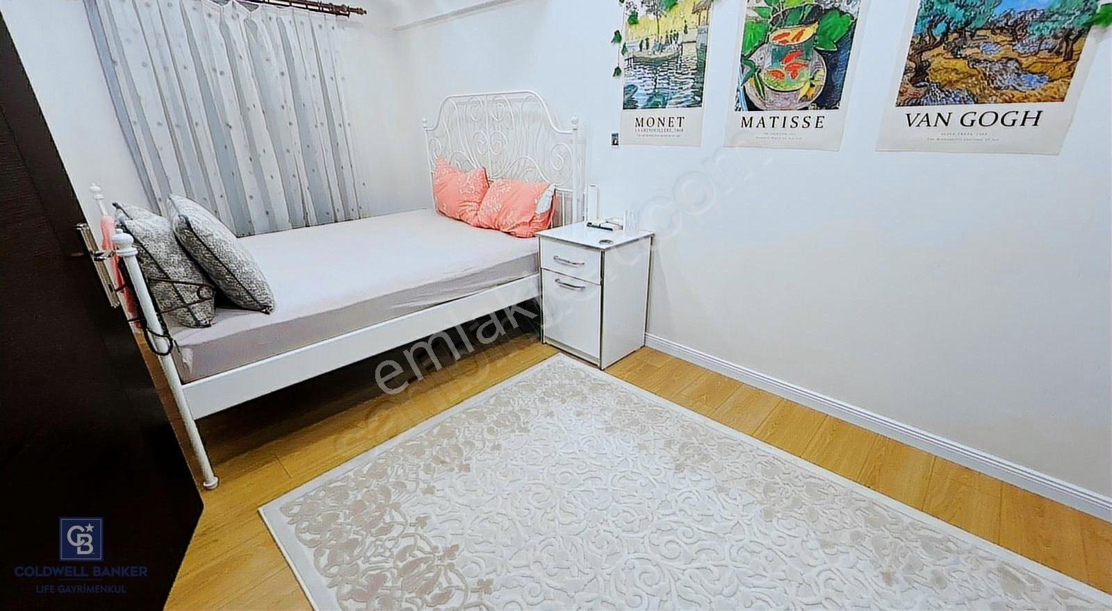 Kuşadası Soğucak'ta Satılık Havuzlu 4+1 Tripleks Villa - Görsel 24