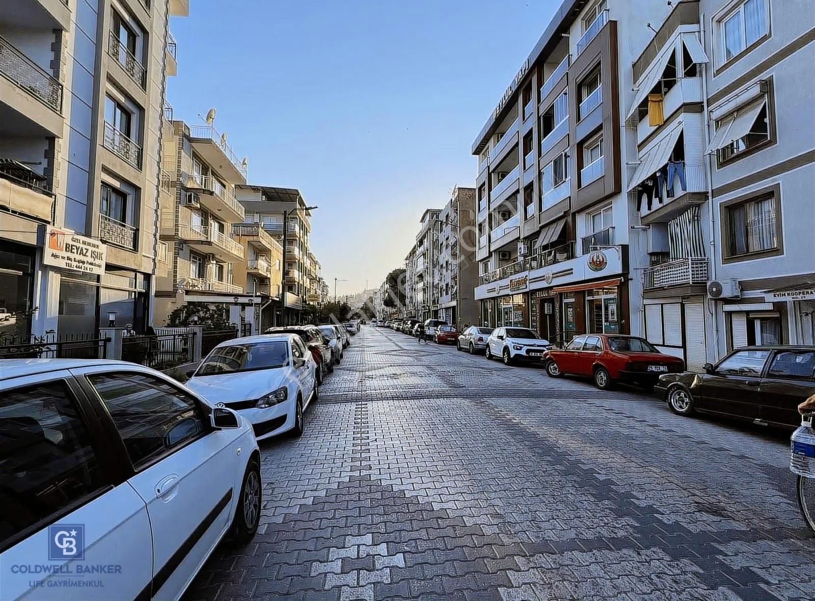 Menemenin En İyi Lokasyonun Da Satılık 3+1 Daire - Görsel 29