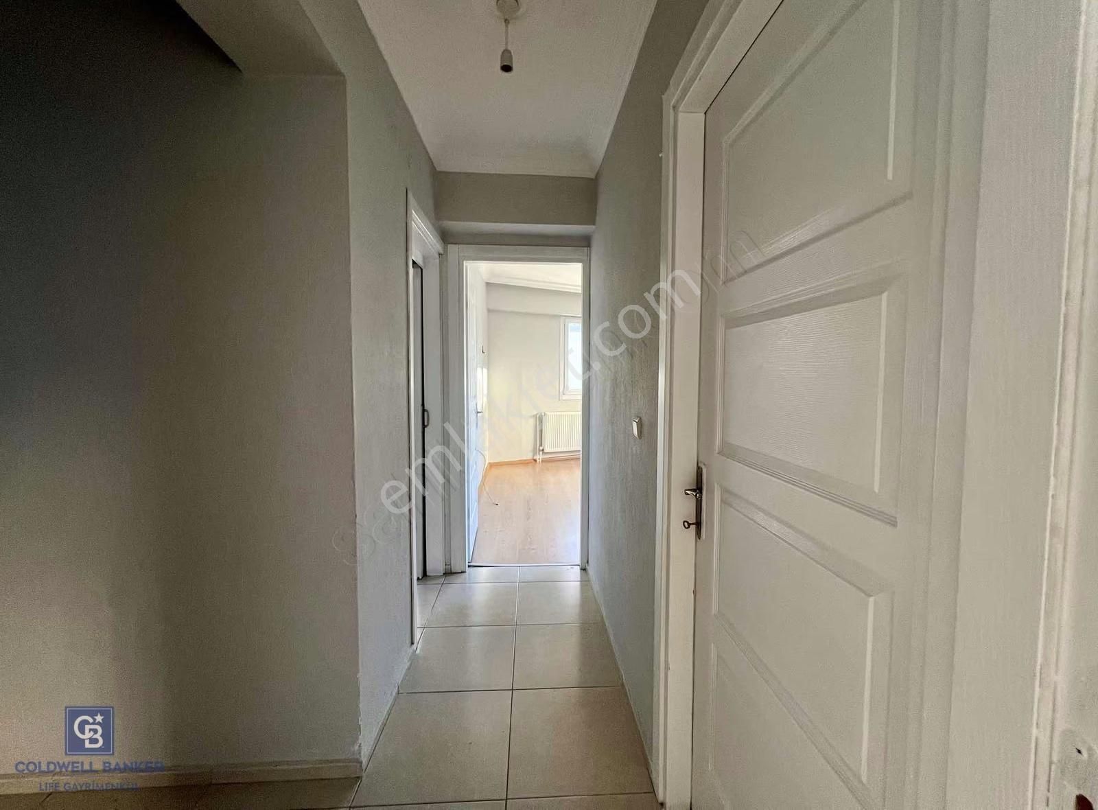 Menemenin En İyi Lokasyonun Da Satılık 3+1 Daire - Görsel 4