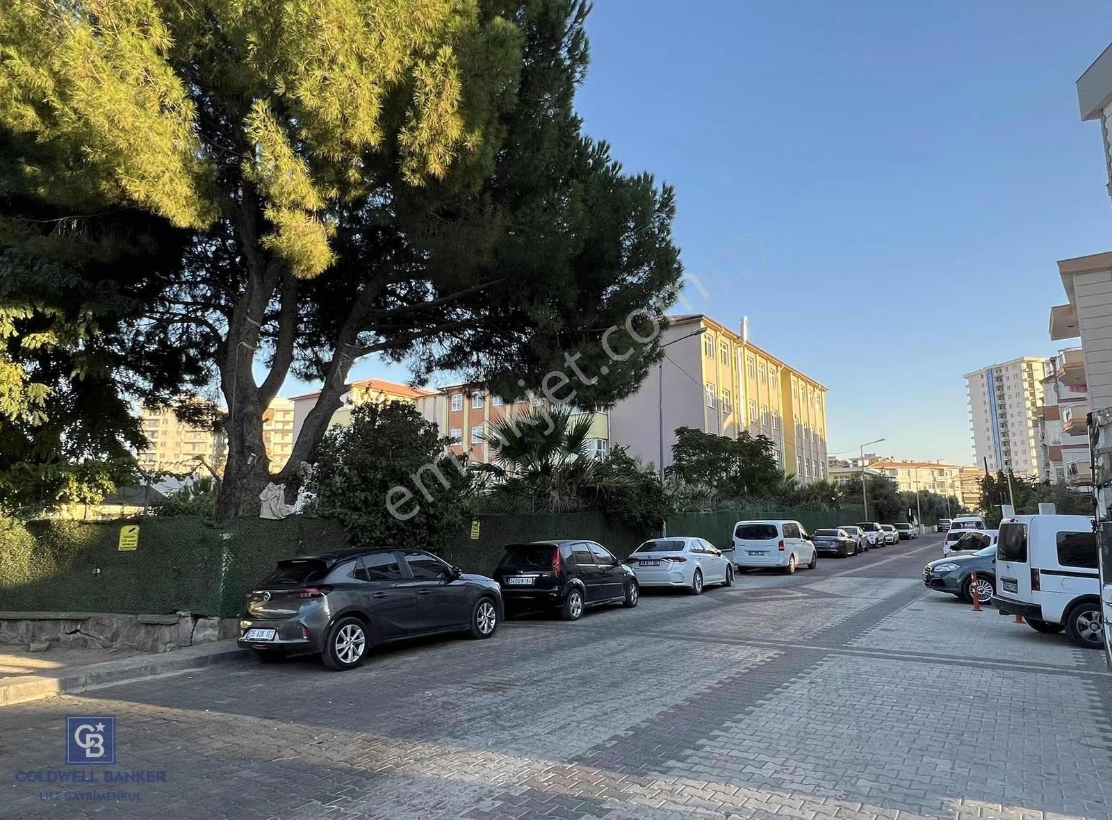 Menemenin En İyi Lokasyonun Da Satılık 3+1 Daire - Görsel 9