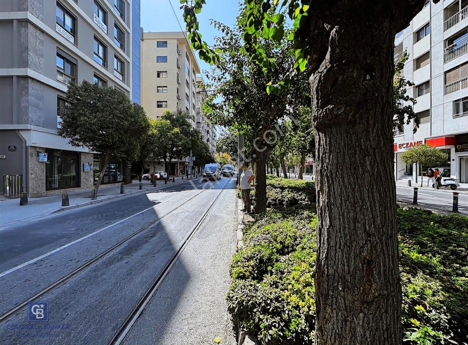 Alsancak Şair Eşref Bulv. Yeni Bina Satılık 2+1 Daire - Görsel 18