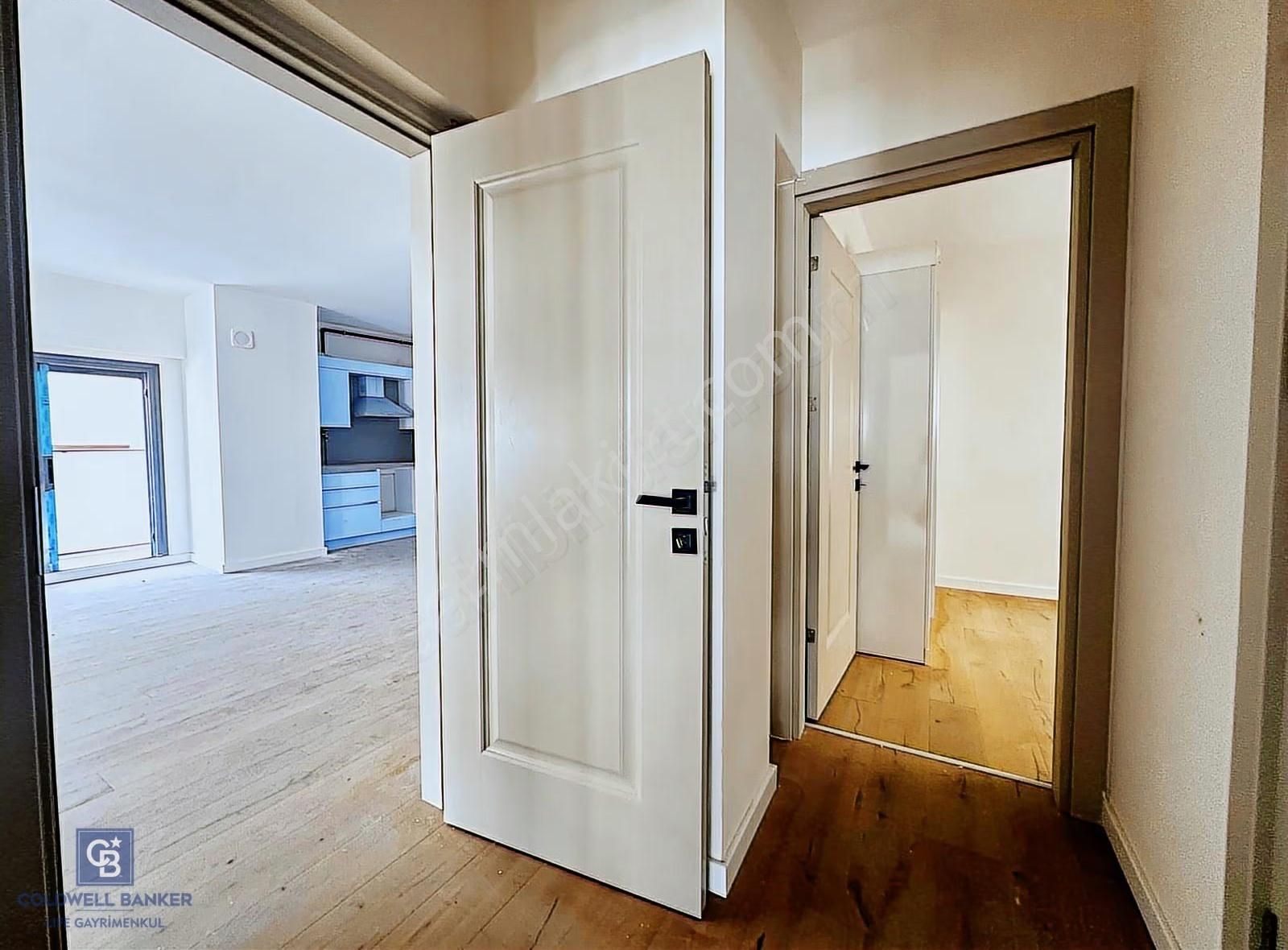 Alsancak Şair Eşref Bulv. Yeni Bina Satılık 2+1 Daire - Görsel 2