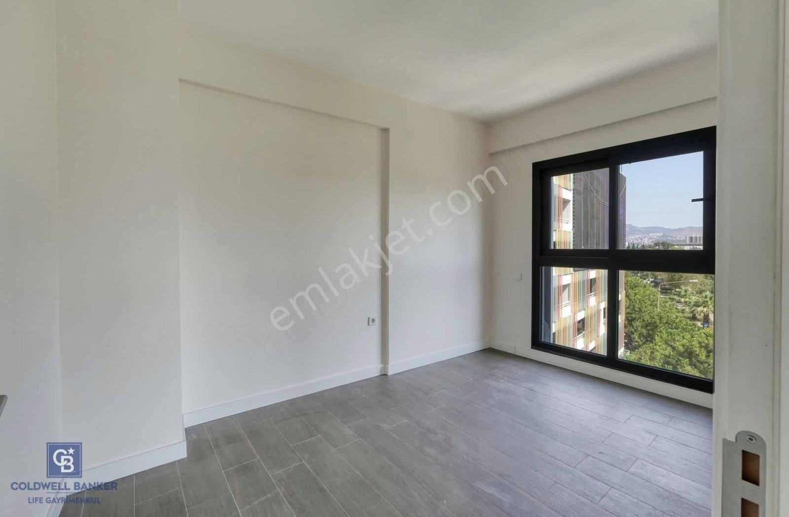 Alsancak Kahramanlarda Tabela Değeri Yüksek 2+1 Satılık Ofis - Görsel 21