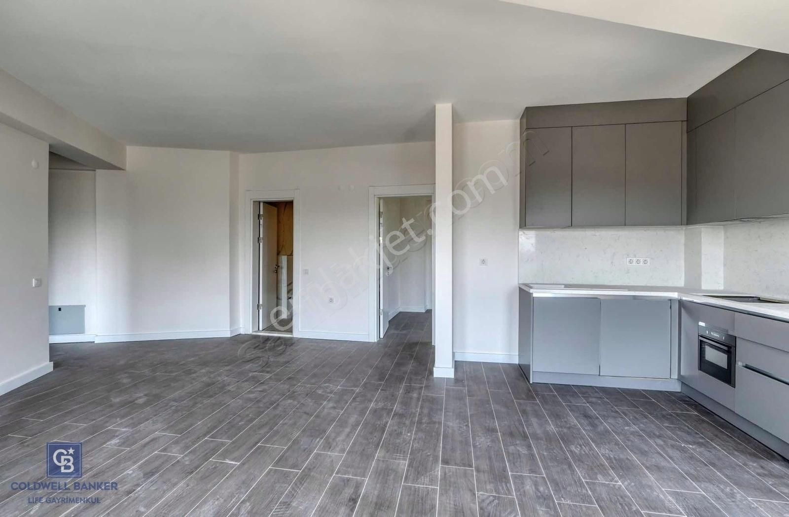 Alsancak Kahramanlarda Tabela Değeri Yüksek 2+1 Satılık Ofis - Görsel 2