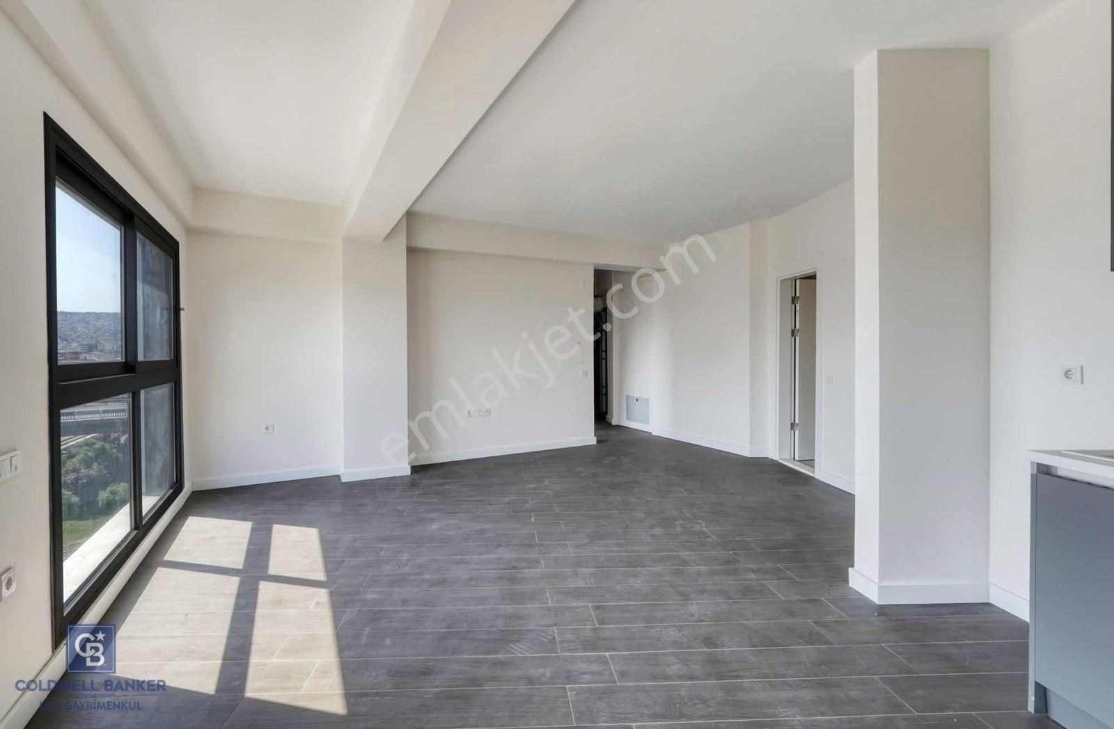 Alsancak Kahramanlarda Tabela Değeri Yüksek 2+1 Satılık Ofis - Görsel 11