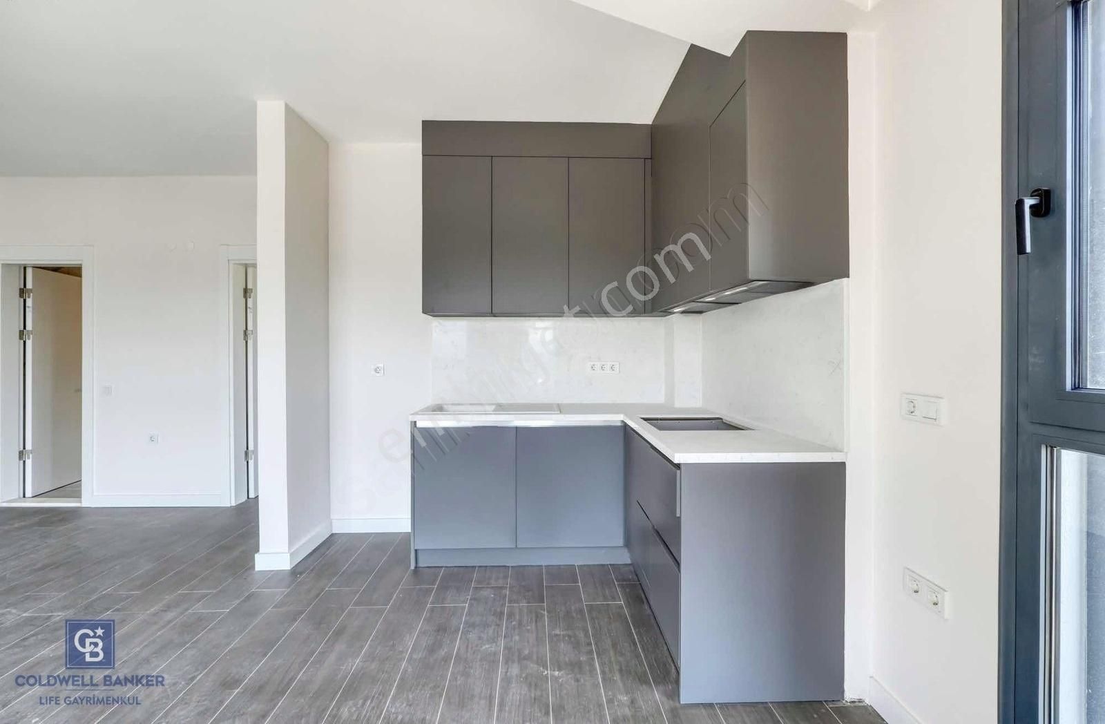 Alsancak Kahramanlarda Tabela Değeri Yüksek 2+1 Satılık Ofis - Görsel 20