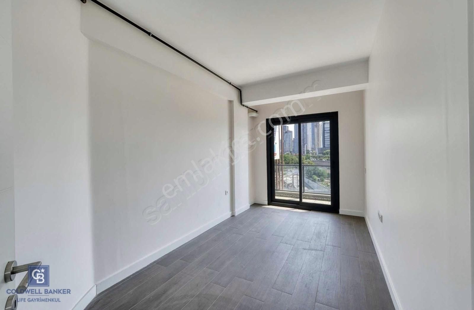 Alsancak Kahramanlarda Tabela Degeri Yüksek 2+1 Kiralık Ofis - Görsel 16