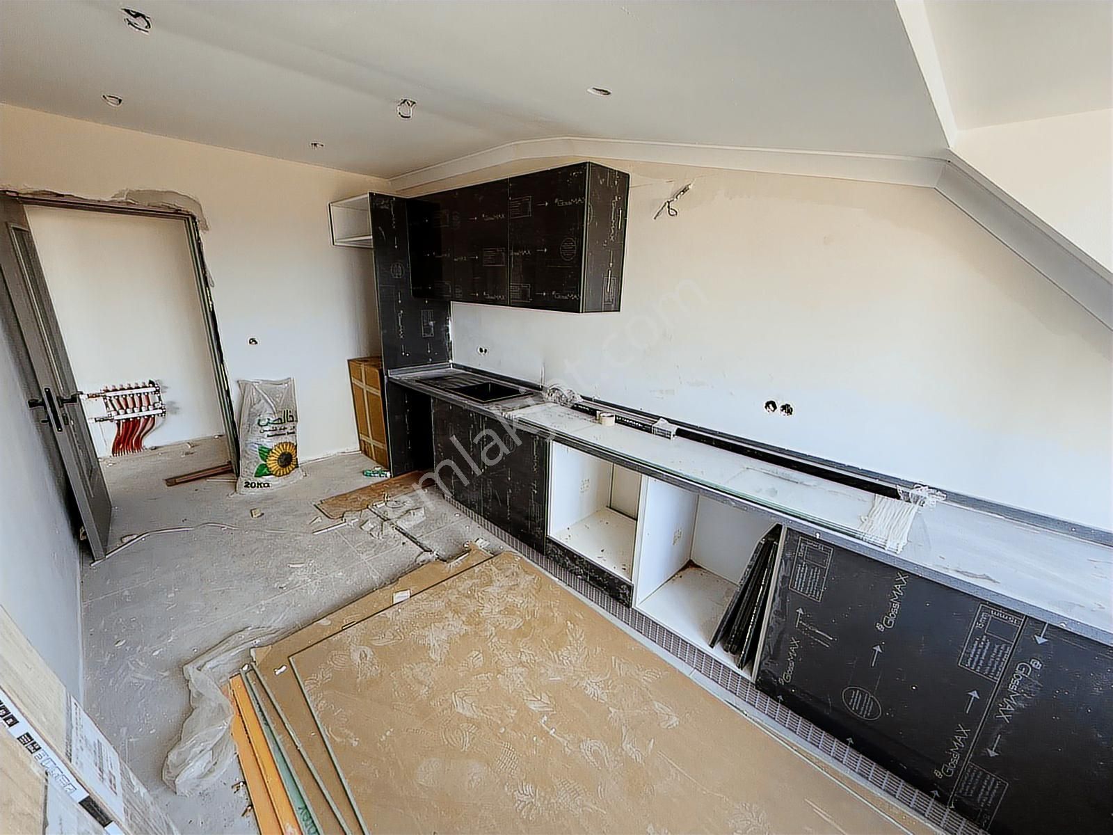 Yatırım'dan Altıntepe Kuğu'da Deniz Manzaralı Sıfır 3+1 Dubleks - Görsel 26