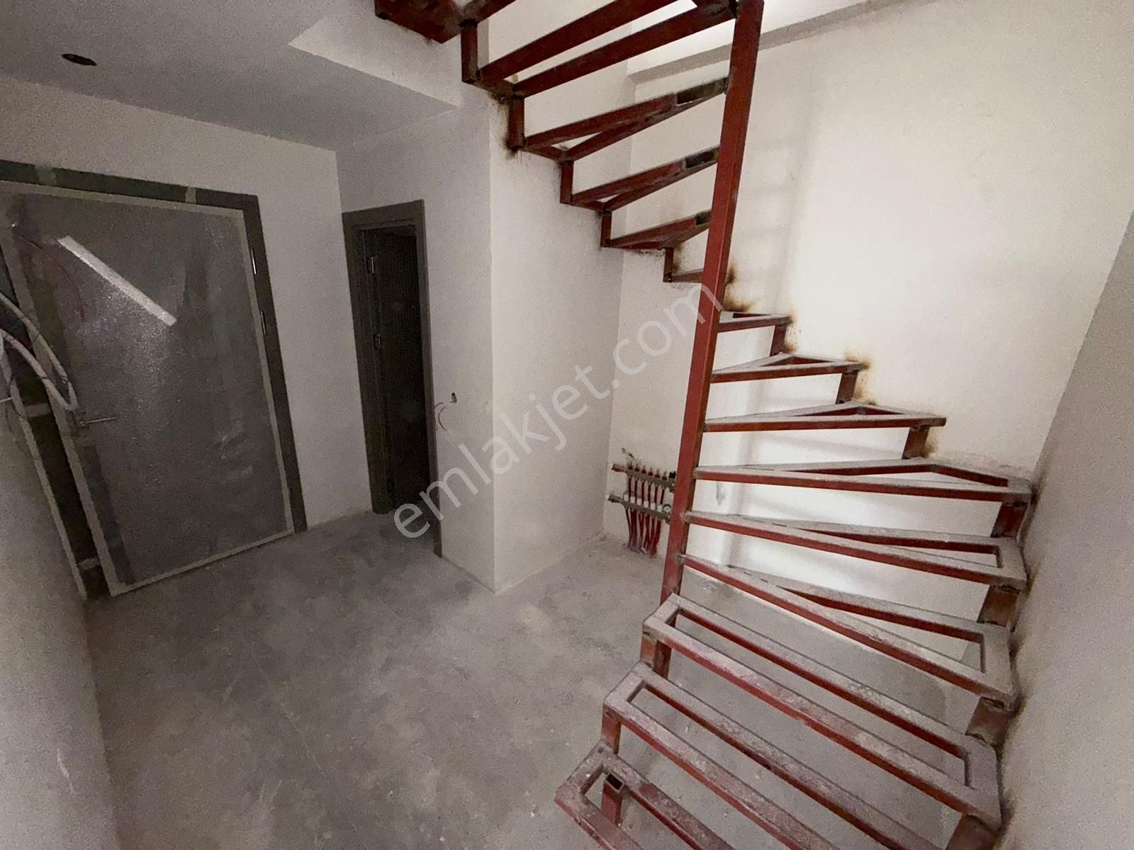 Yatırım'dan Altıntepe Kuğu'da Deniz Manzaralı Sıfır 3+1 Dubleks - Görsel 11