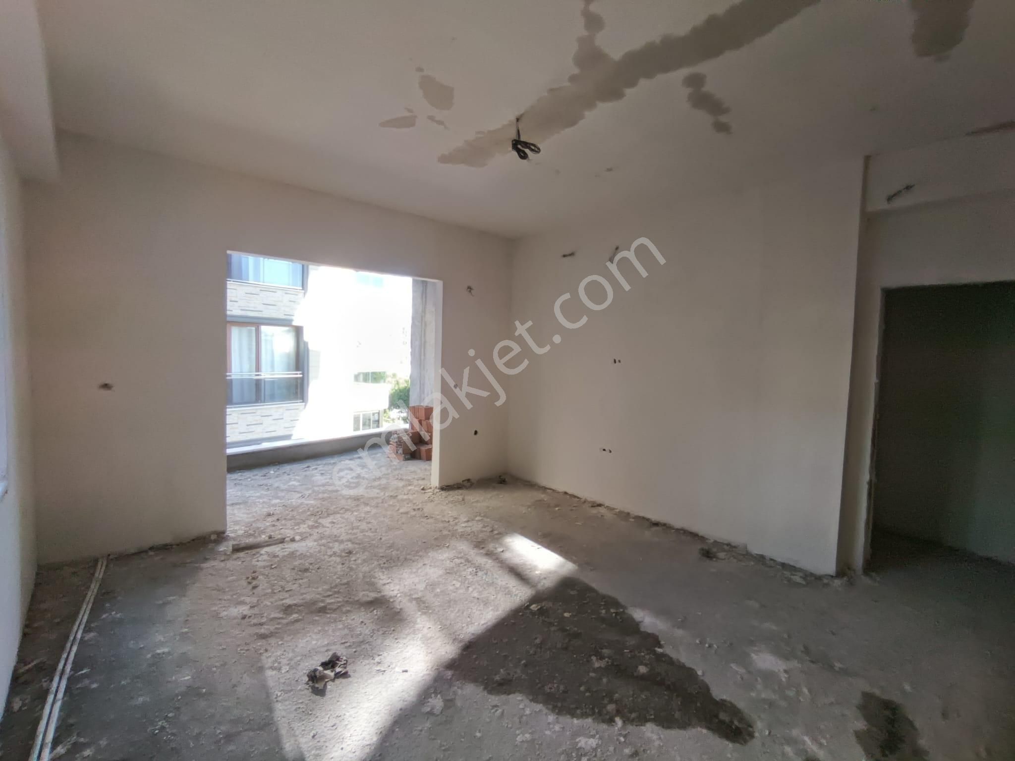 Golden Globy, Edremit Hamidiye Mahallesi Yıltur İnşaat Evlerinde Satılık 2+1 Daire - Görsel 18