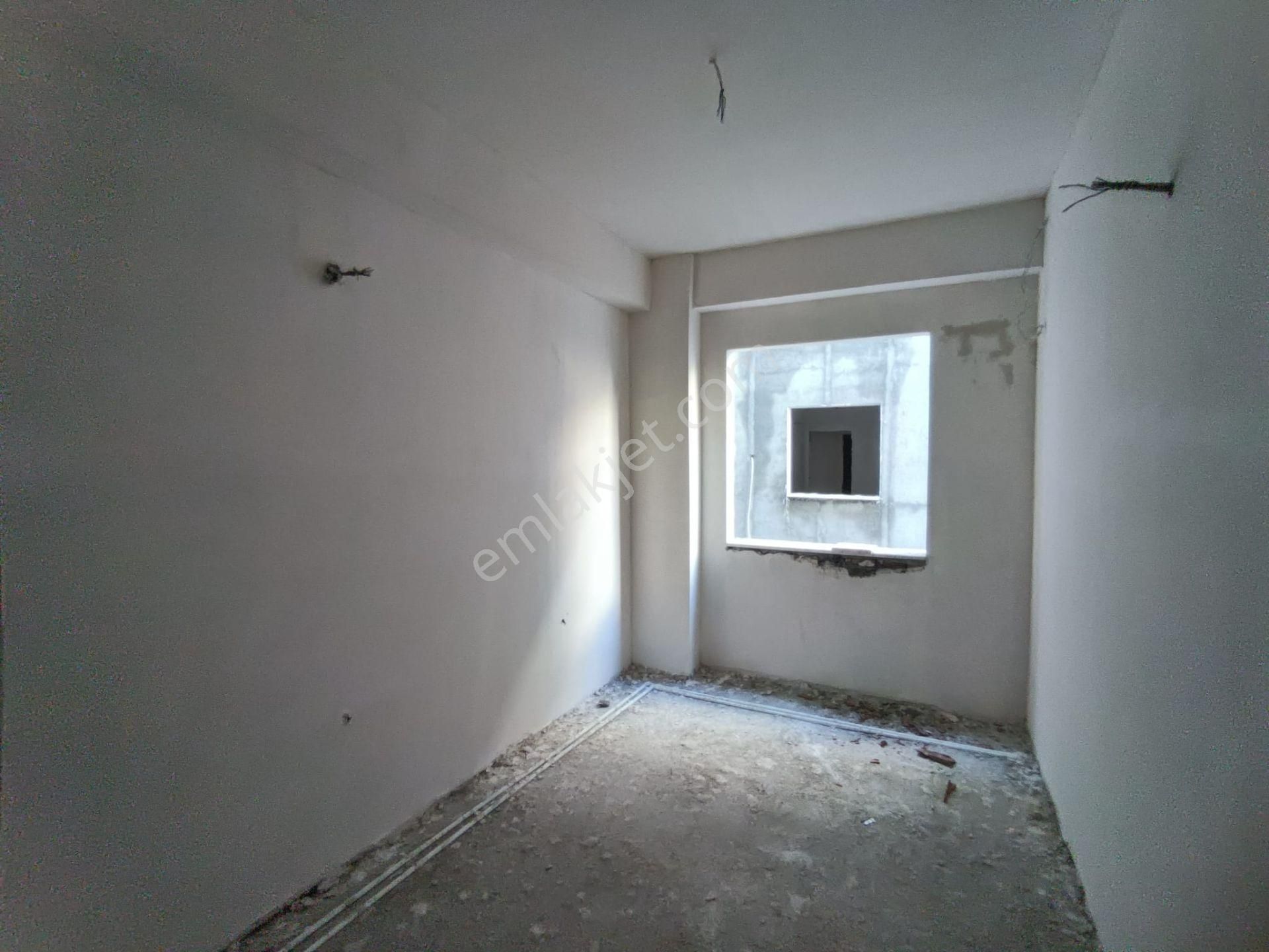 Golden Globy, Edremit Hamidiye Mahallesi Yıltur İnşaat Evlerinde Satılık 2+1 Daire - Görsel 22