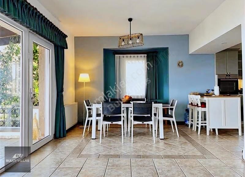 Bodrum Turgutreis De Deniz Ve Marina Manzaralı Mustakil Villa. - Görsel 2