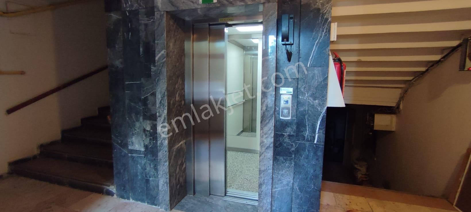 Bursa Şehreküstü Metrosuna Yürüme Mesafesinde 3+1 Geniş Daire - Görsel 29