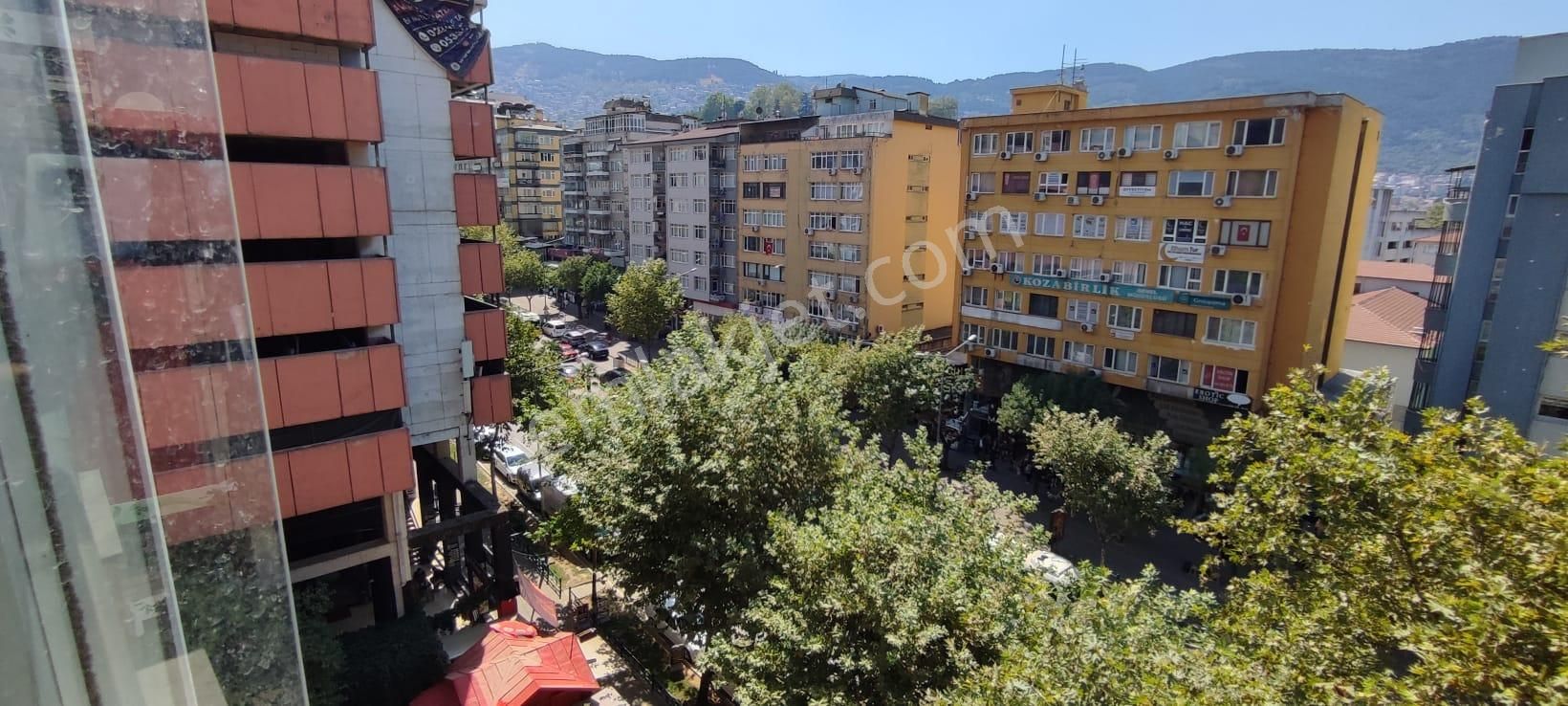 Bursa Şehreküstü Metrosuna Yürüme Mesafesinde 3+1 Geniş Daire - Görsel 27