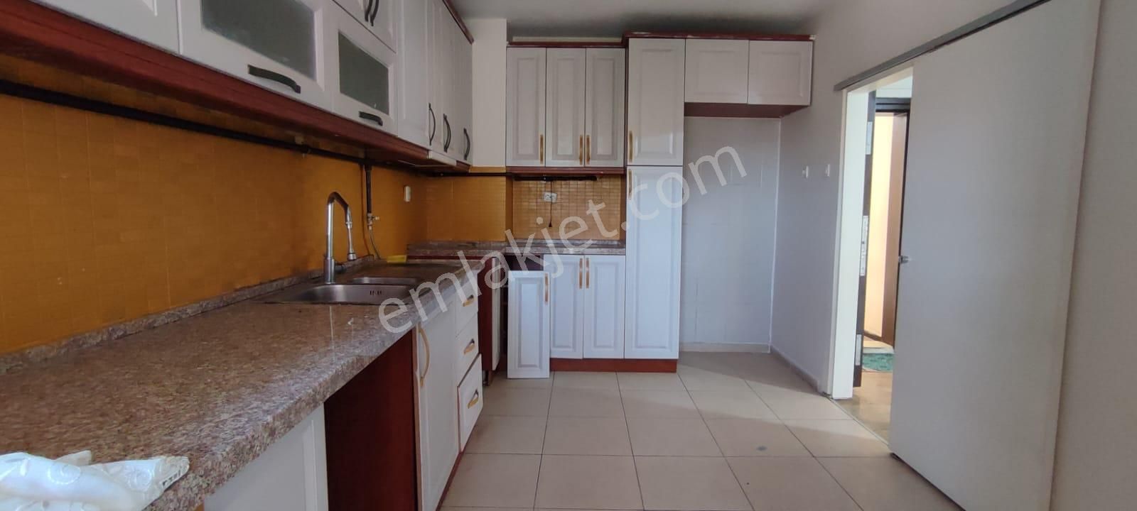 Bursa Şehreküstü Metrosuna Yürüme Mesafesinde 3+1 Geniş Daire - Görsel 5