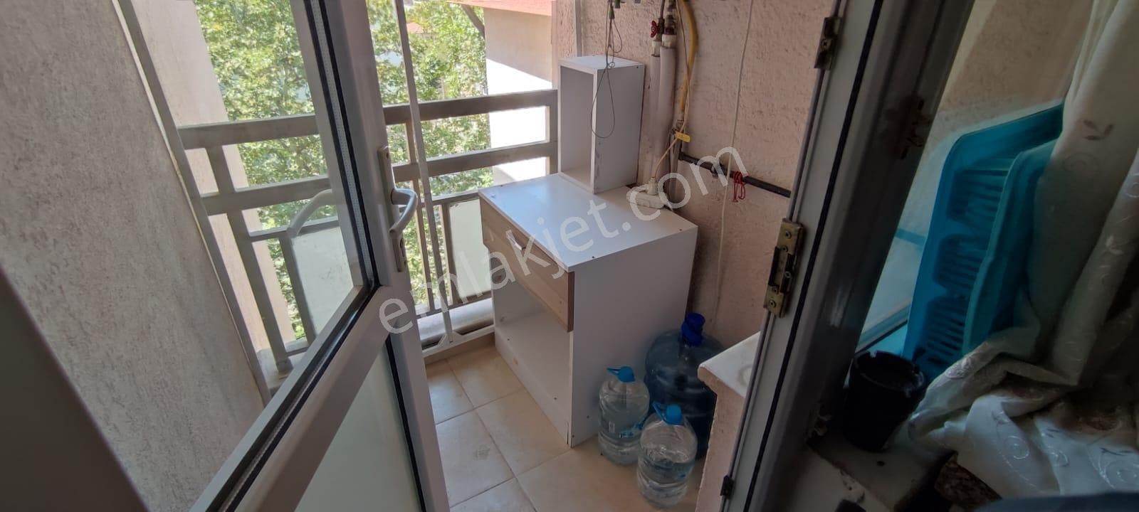 Bursa Şehreküstü Metrosuna Yürüme Mesafesinde 3+1 Geniş Daire - Görsel 4