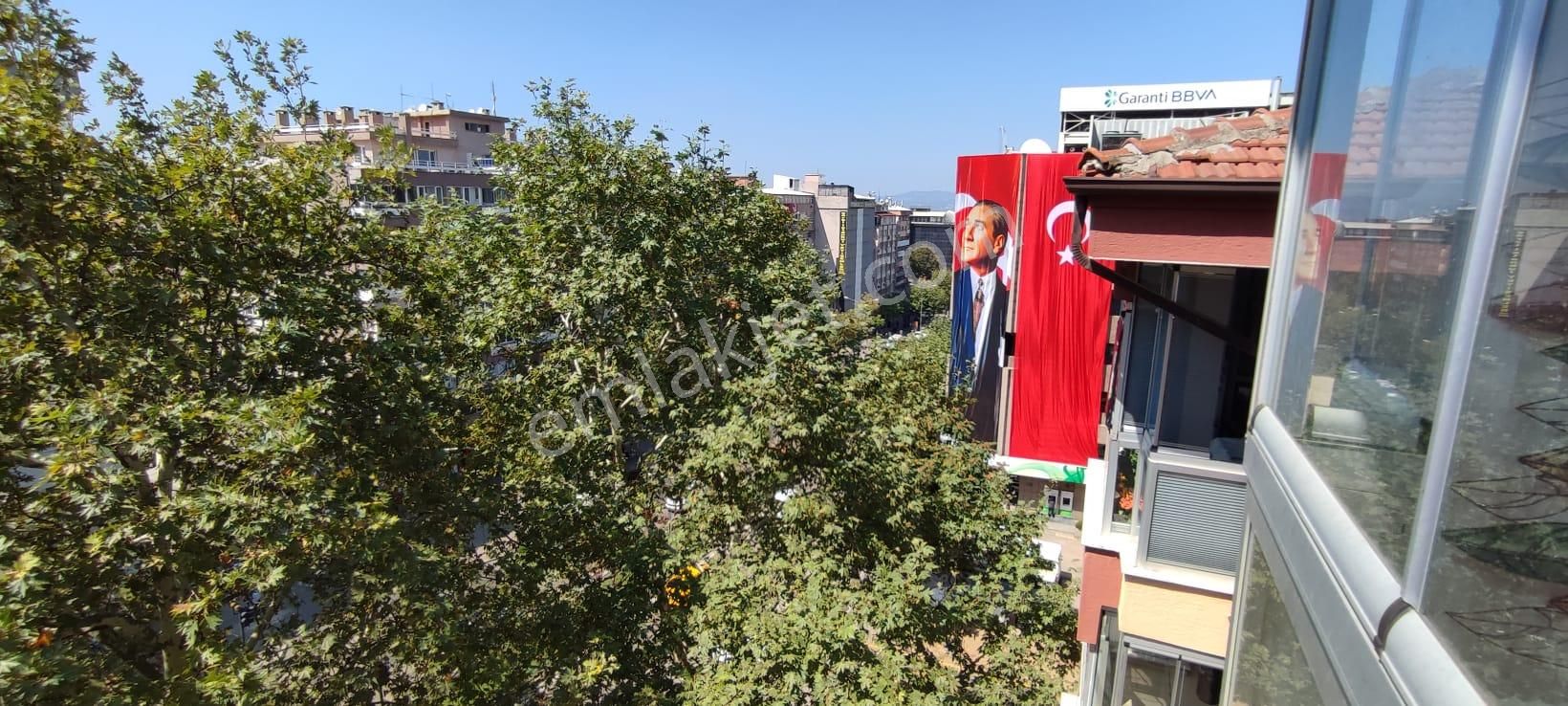 Bursa Şehreküstü Metrosuna Yürüme Mesafesinde 3+1 Geniş Daire - Görsel 26