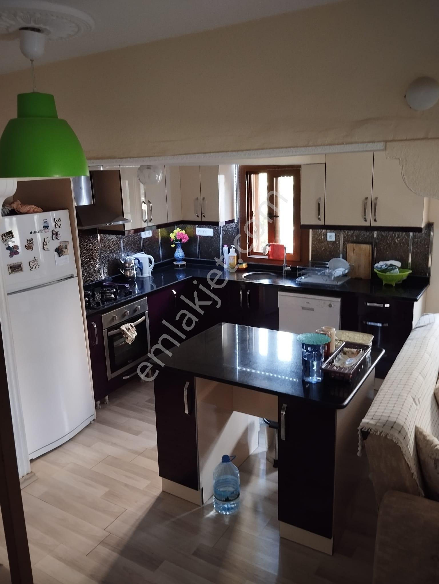 Altınkum Mahallesi Yeşilkent Yolu 5+1 Triplex Satılık Villa - Görsel 2