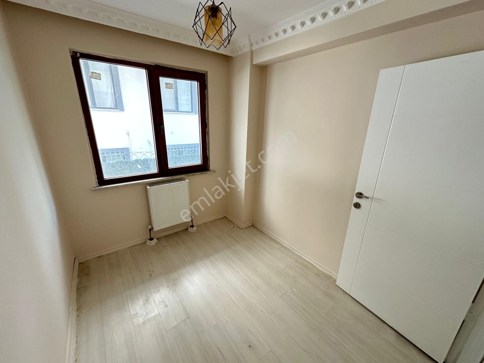 Esenyurt Mehmet Akif Ersoy'da 2+1 Kiralık Daire - Görsel 11