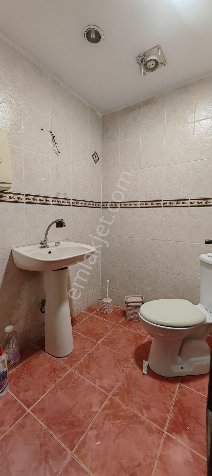 İzmit Merkez 105 M² Kiralık İş Yeri & Dükkan - Görsel 16