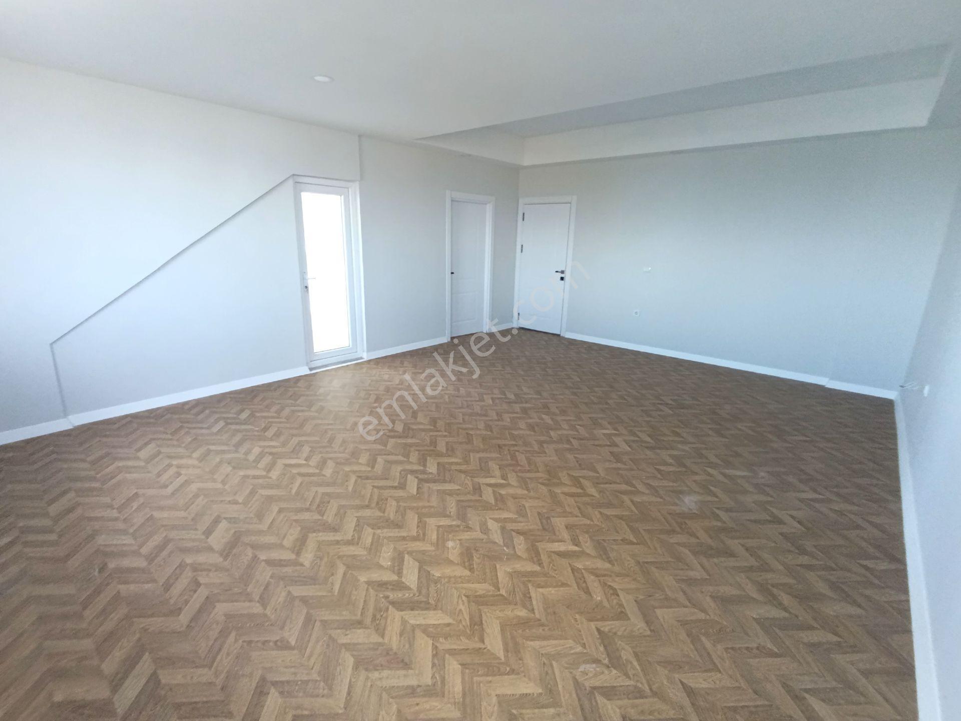 Şelale 'de 200 M² , 4+1 Muhteşem, Manzaralı Sıfır Dubleks Daire - Görsel 23