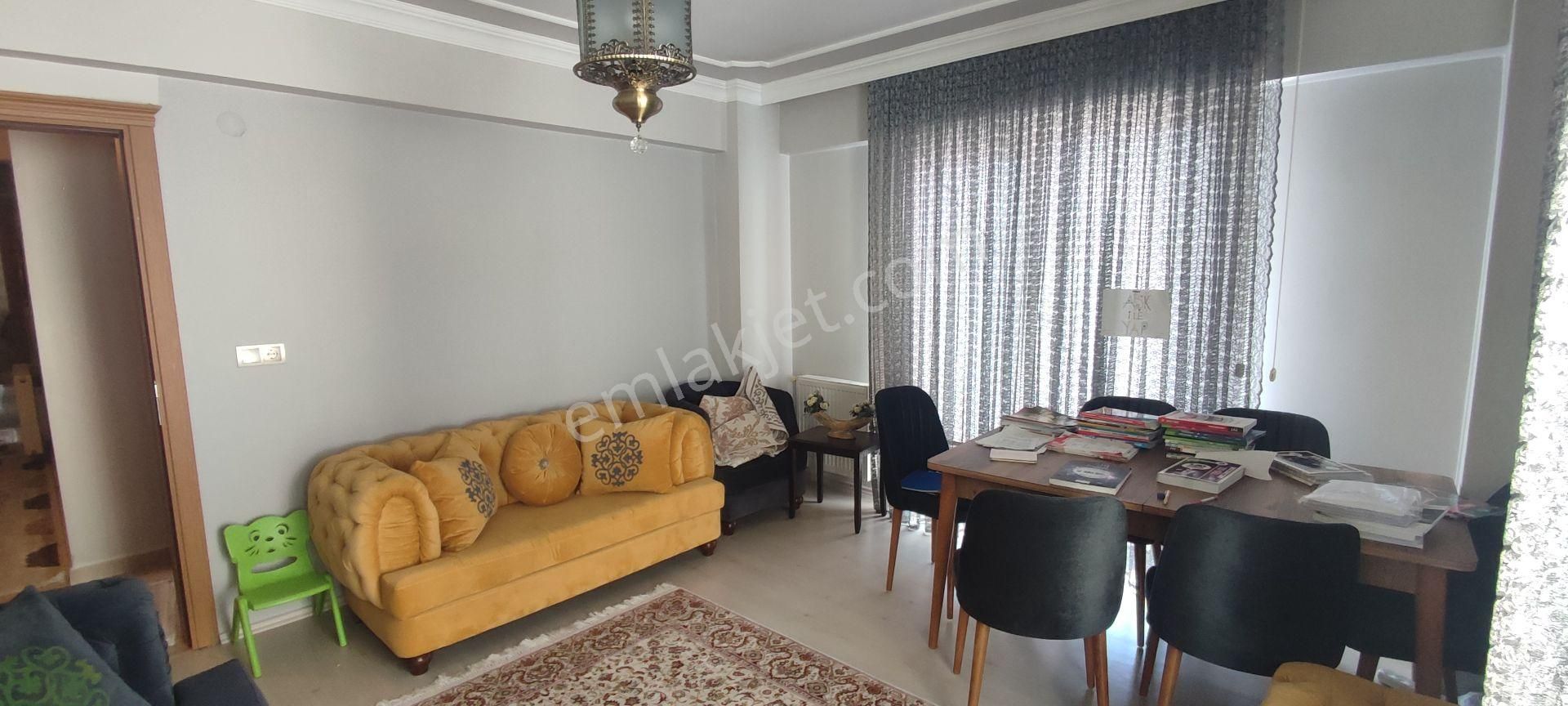 Tabakhane Mh Oğul Sokak 5+1 200 M2 Çatı Dubleksi - Görsel 11