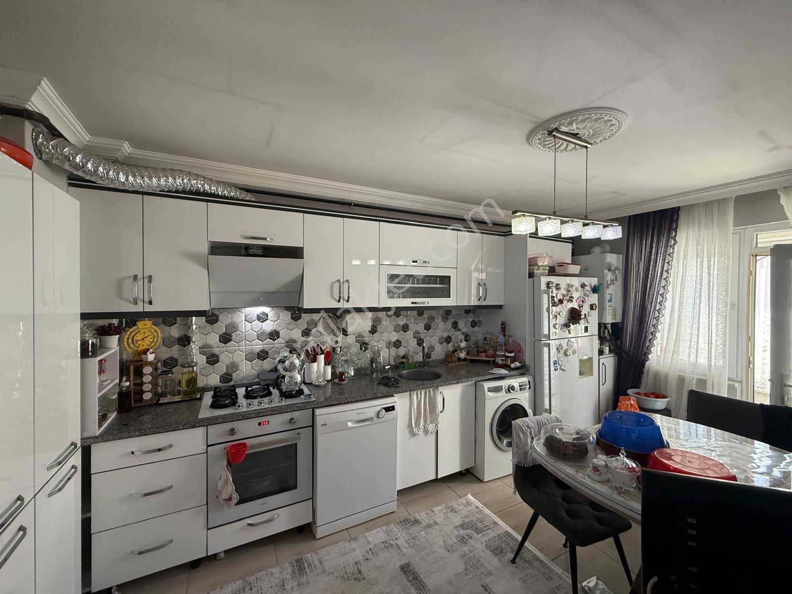 Yzg Den Esentepe Mh.ebeveyn Banyolu Kilerli 3+1 İskanlı Satılık Daire - Görsel 4